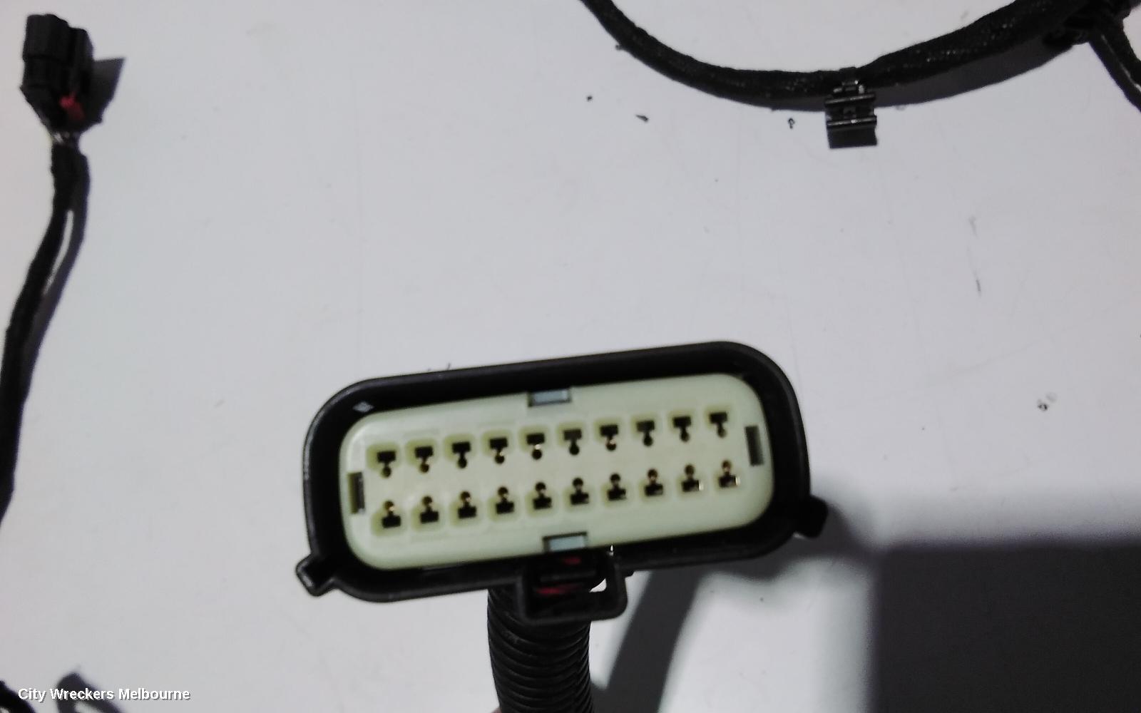 HOLDEN COMMODORE, ZB, 10/2017 - 12/2020, REAR BAR CRUSH SENSOR( 6 PICES SENSOR  ): 85744
