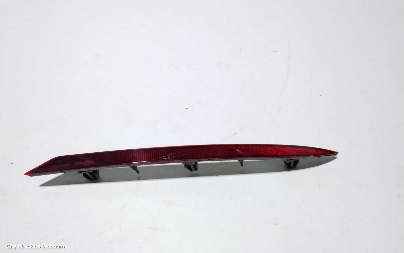 HOLDEN COMMODORE, ZB, 10/2017 - 12/2020, LHR BAR REFLECTOR : 85747