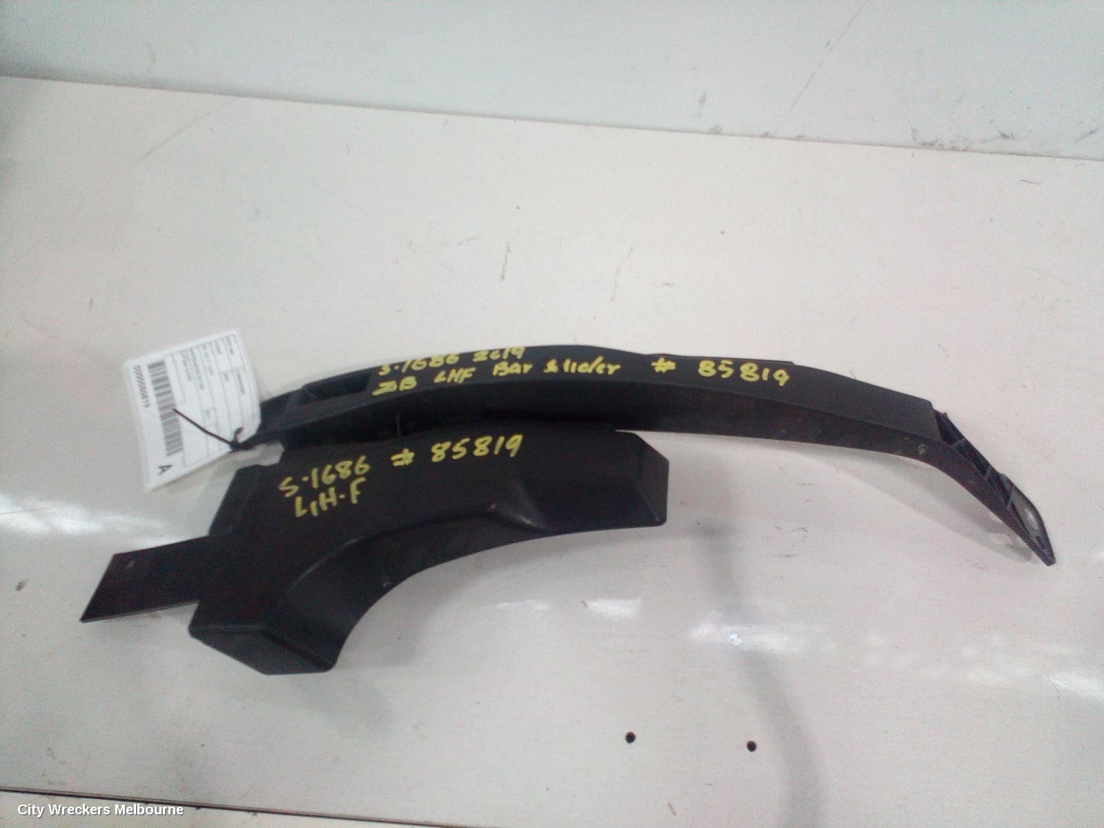 HOLDEN COMMODORE, ZB, 10/2017 - 12/2020, LHF BAR SLIDER: 85819