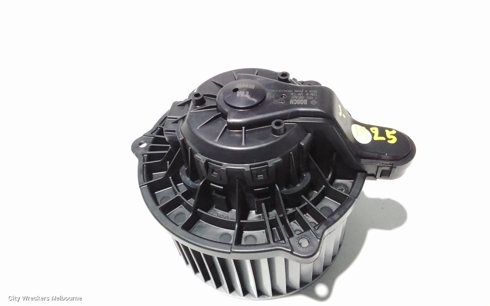 HYUNDAI SANTA FE HEATER FAN MOTOR, CM-DM, FRONT, 11/2005 - 03/2018