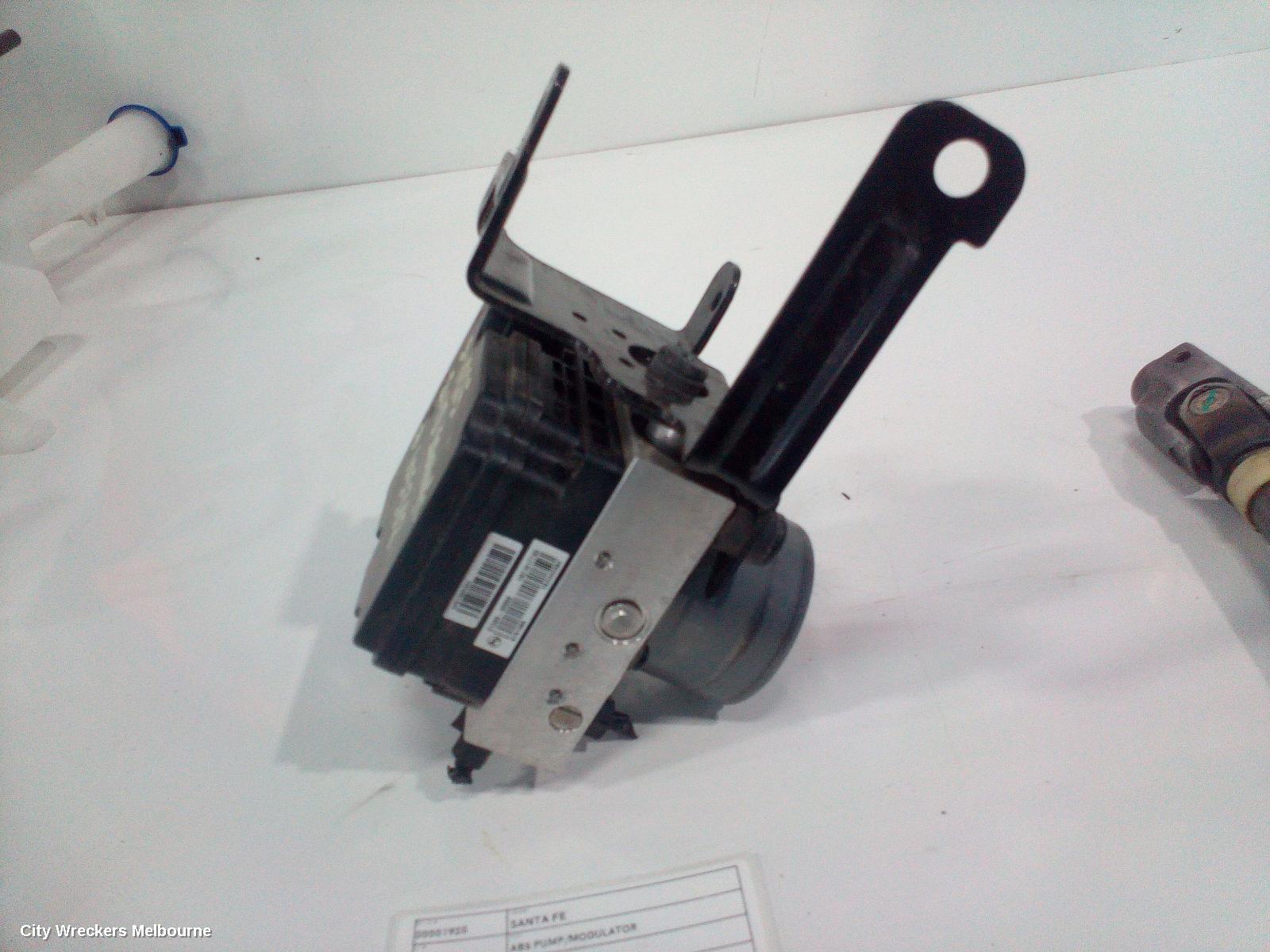 HYUNDAI SANTA FE ABS PUMP/MODULATOR, P/N 58900S1890, TM, 03/2018 ONWARDS