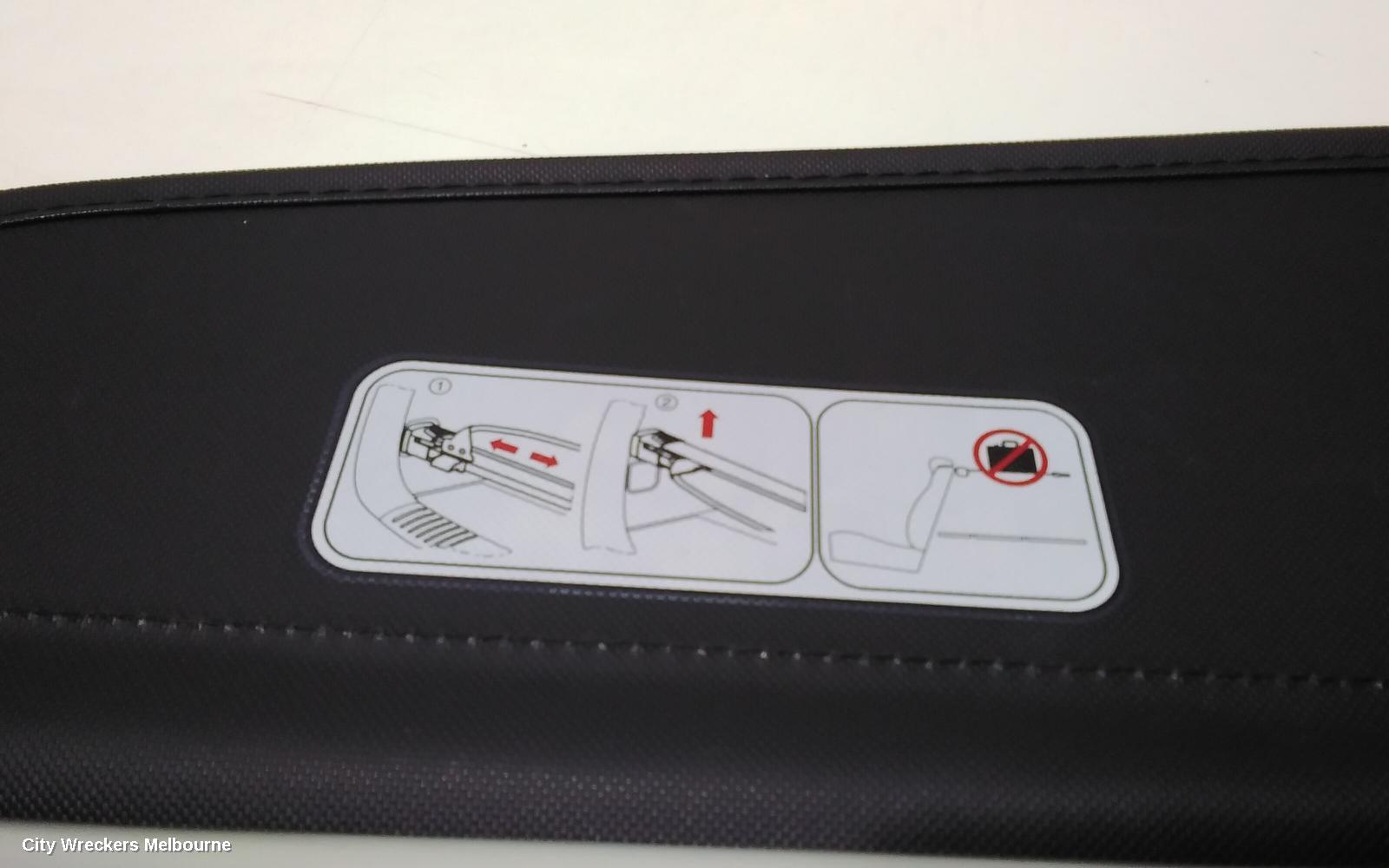 KIA SPORTAGE PARCEL SHELF CARGO BLIND, CARGO BLIND, QL, 10/2015 - 08/2021