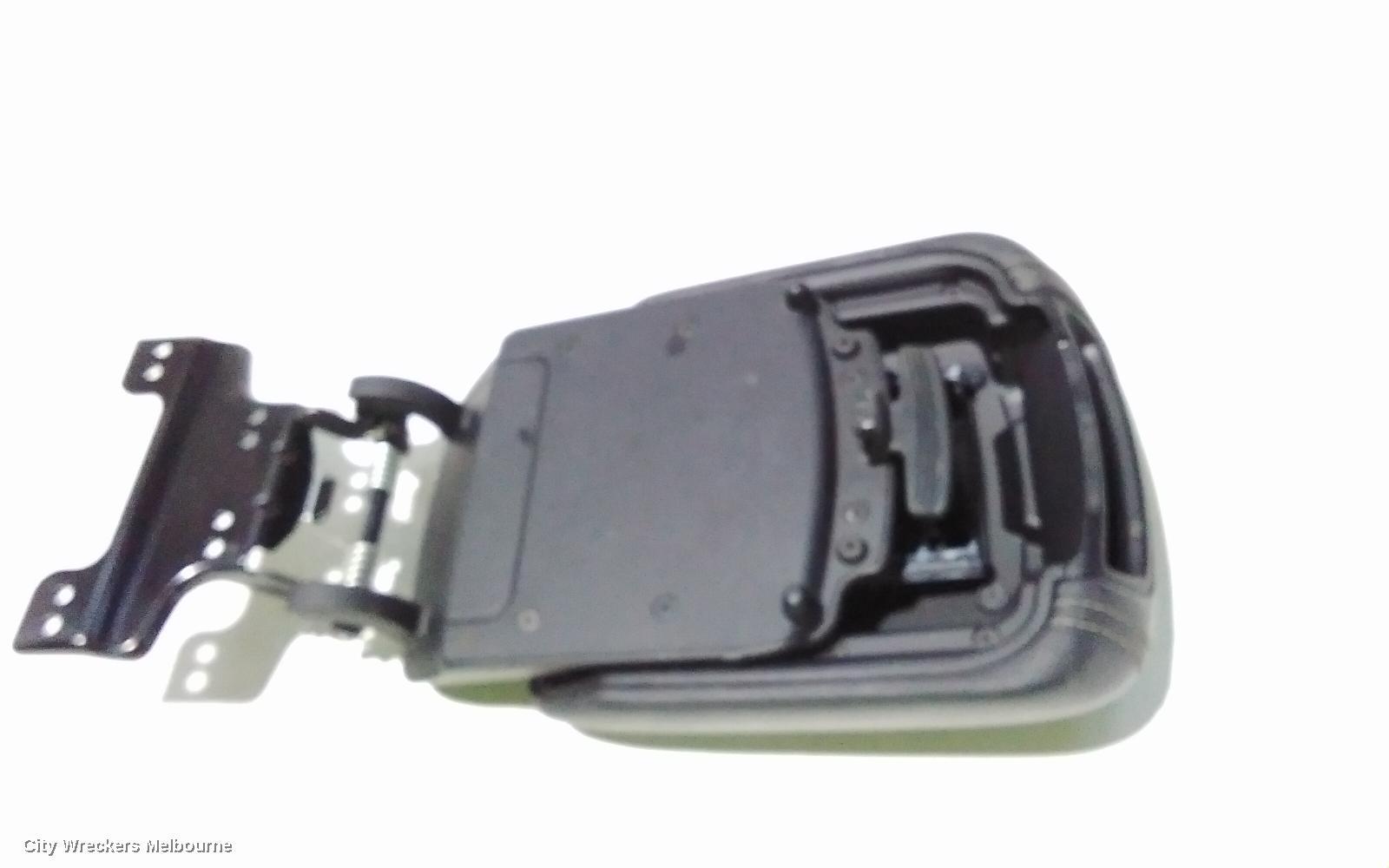 KIA SPORTAGE CONSOLE, QL, 10/2015 - 08/2021