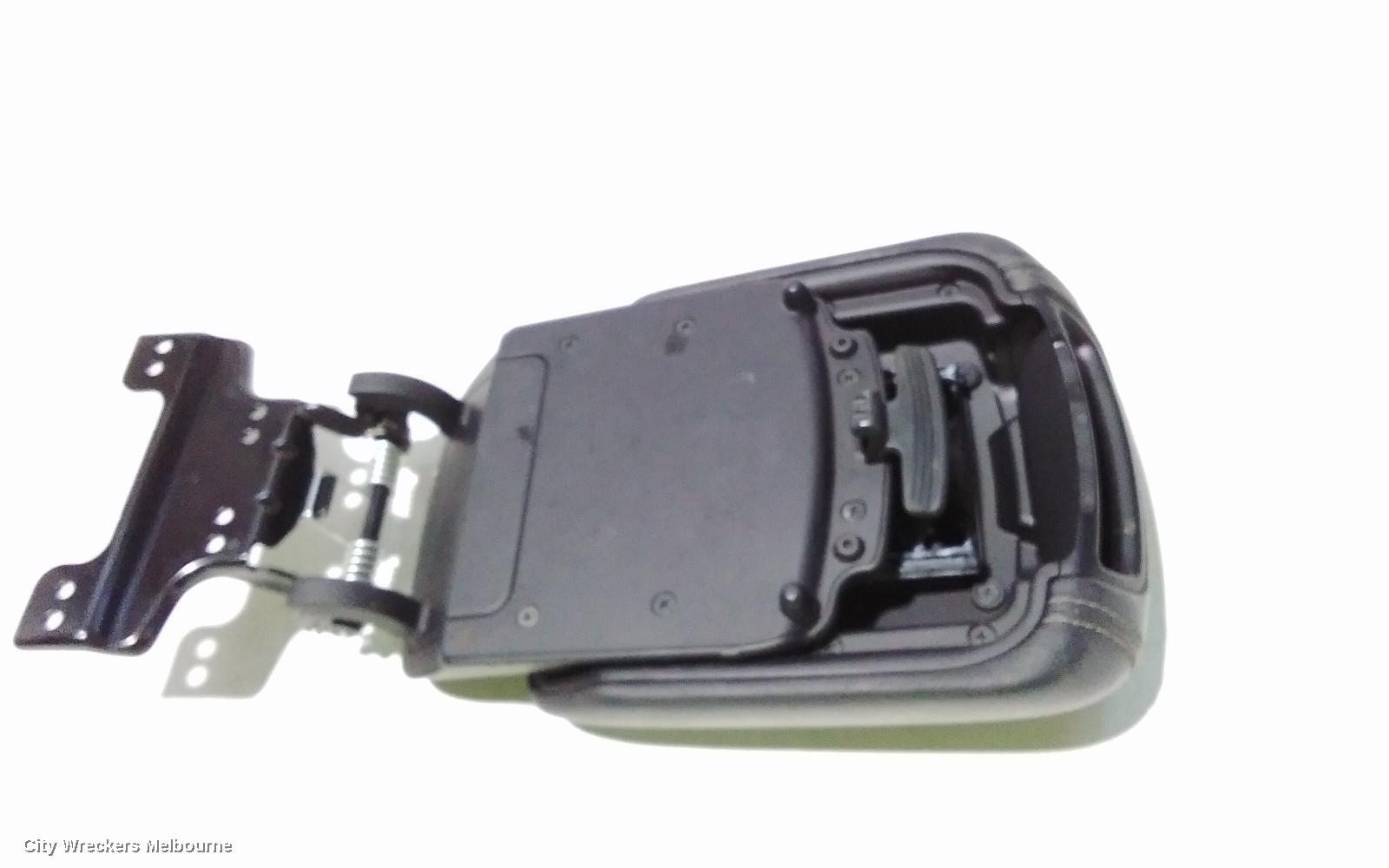 KIA SPORTAGE CONSOLE, QL, 10/2015 - 08/2021