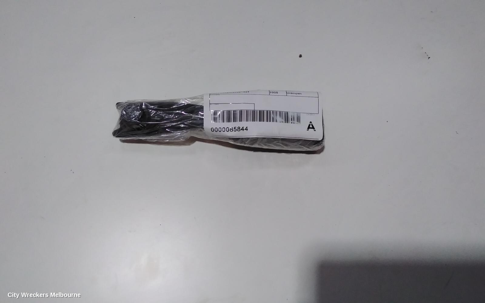 MITSUBISHI PAJERO SEATBELT/STALK, LH FRONT, SEAT BELT ONLY, NS-NX, 11/2006 ONWARDS