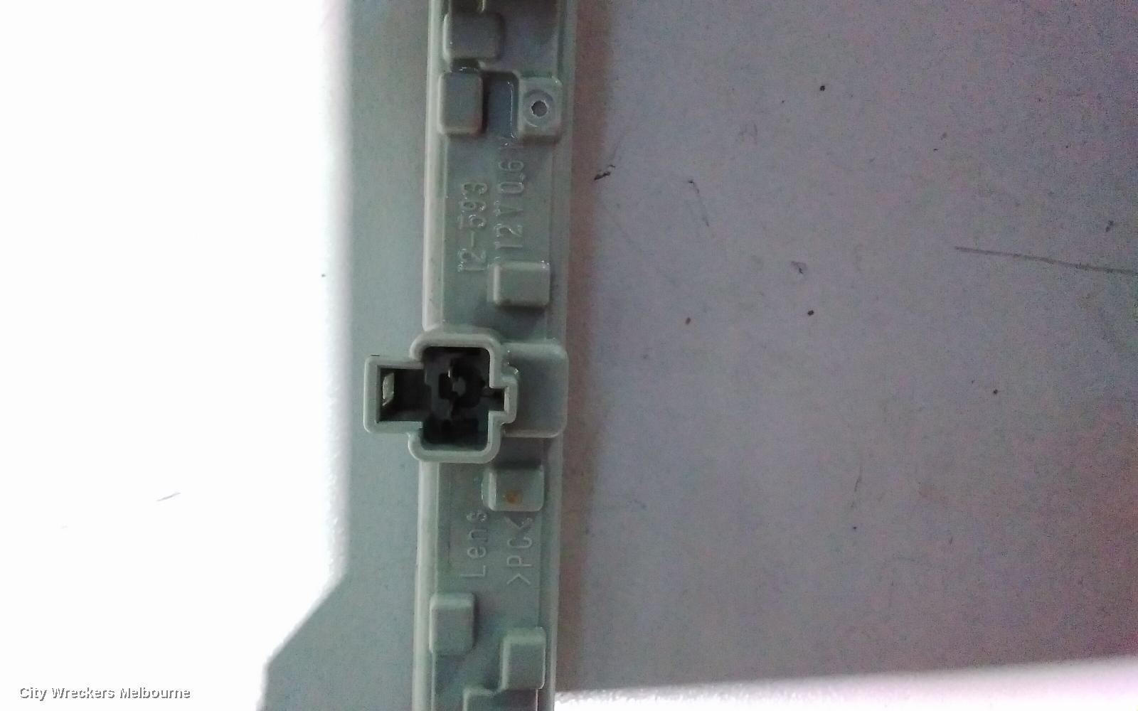 TOYOTA COROLLA HIGH LEVEL STOPLIGHT, ZRE182R 10/2012 - 06/2018