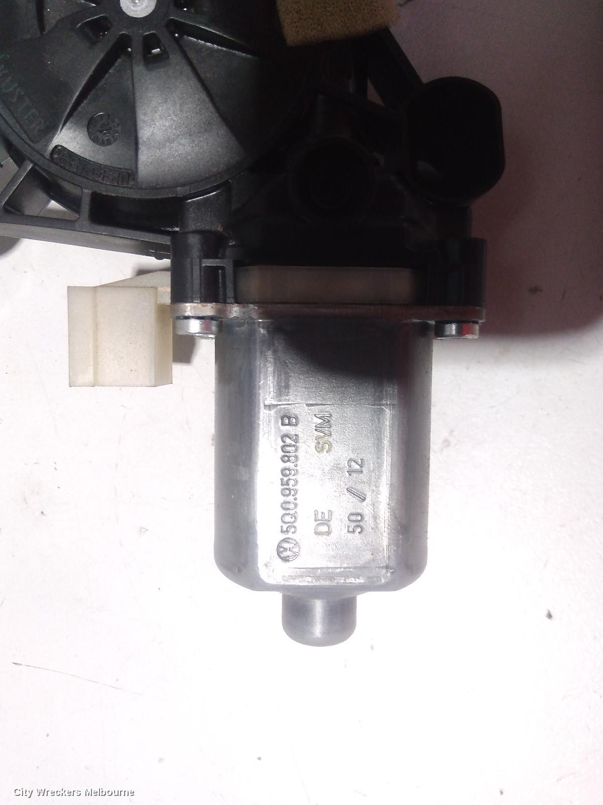 VOLKSWAGEN GOLF RIGHT FRONT WINDOW REG/MOTOR, GEN 7, 5DR HATCH/WAGON, 03/2013 - 08/2020