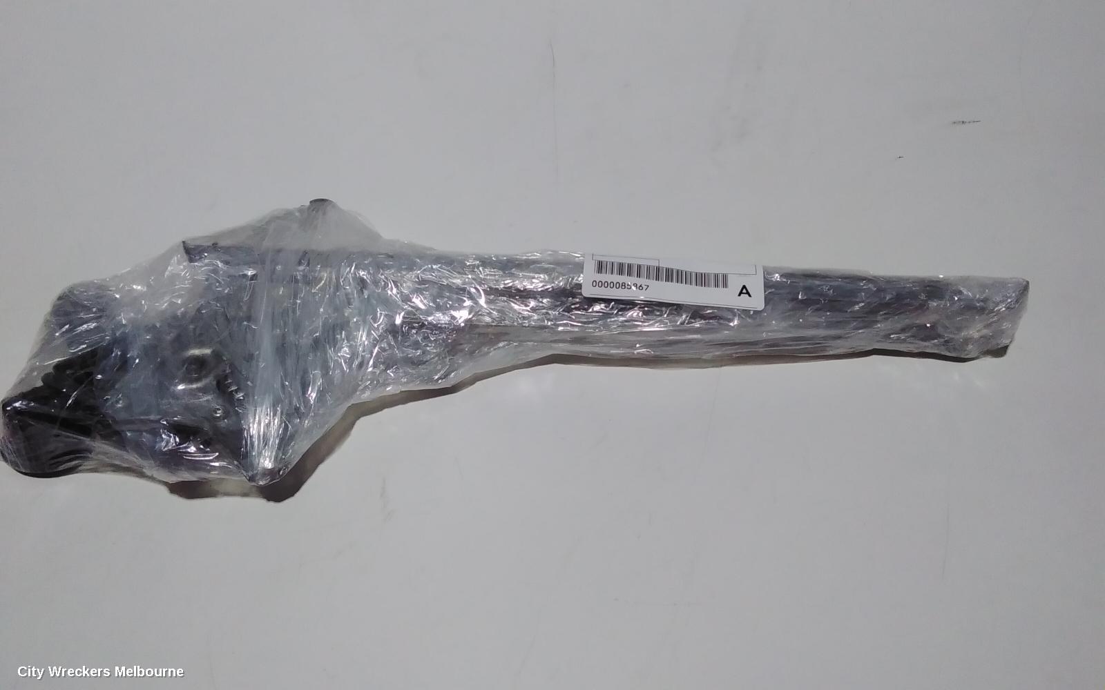 TOYOTA RAV4 LEFT FRONT WINDOW REG/MOTOR, XA40, 12/2012 - 11/2018