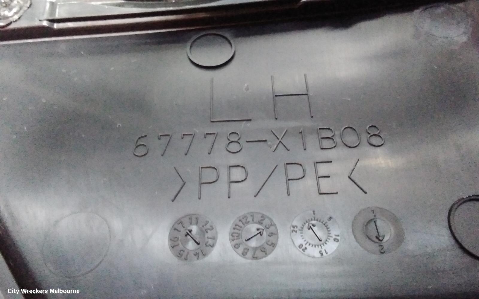TOYOTA RAV4 DOOR TRIM, LH FRONT, XA40, GX, 10/2015 - 11/2018