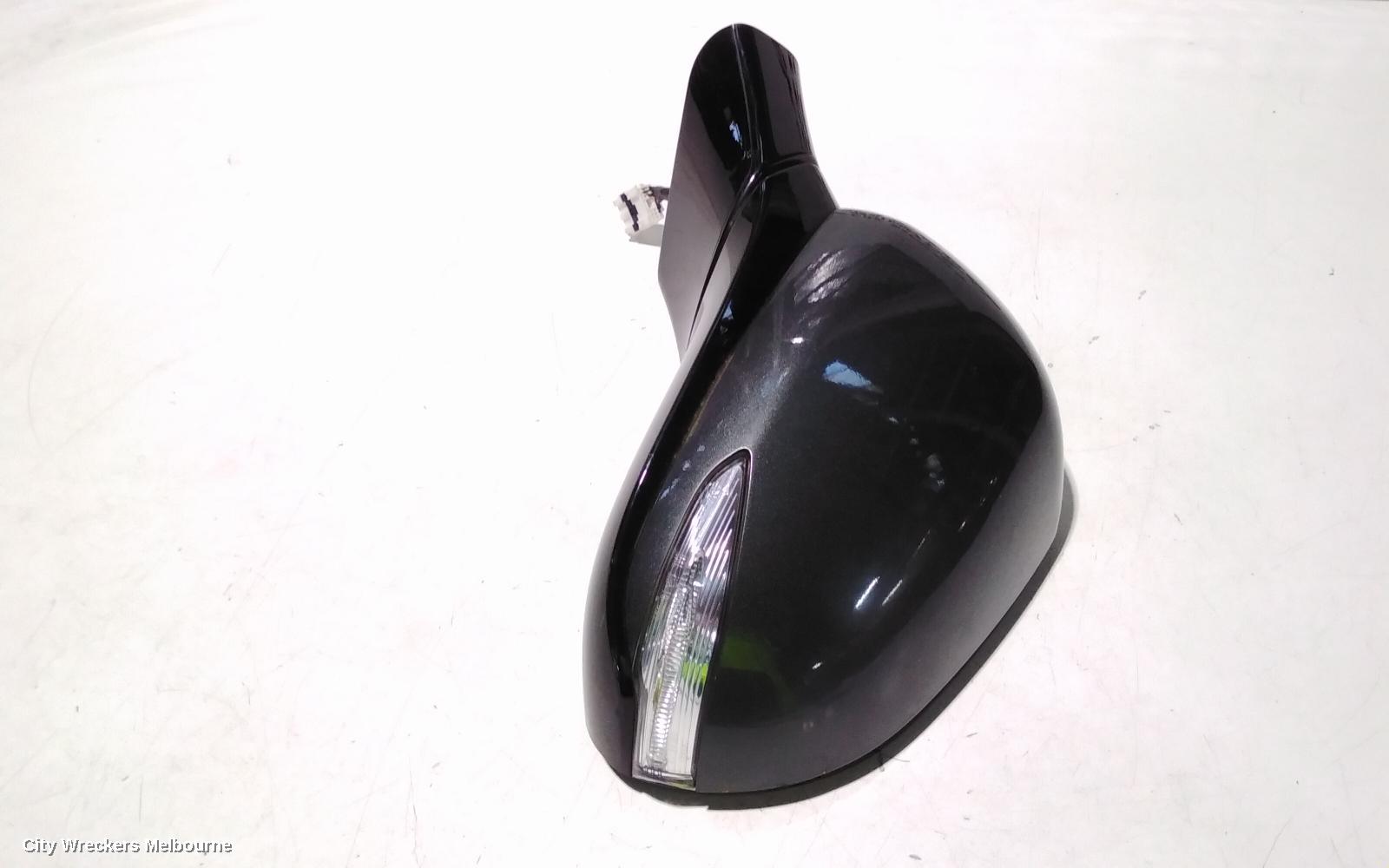 HYUNDAI SANTA FE LEFT DOOR MIRROR, TM, ACTIVE, MANUAL TYPE, 03/2018 - 09/2020