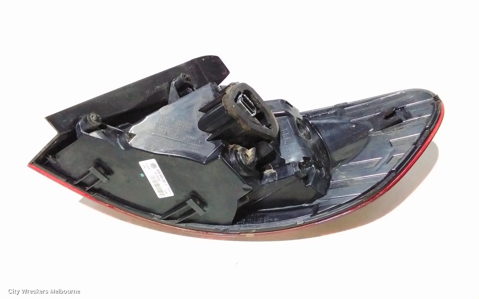 VOLKSWAGEN PASSAT LEFT TAILLIGHT, 3CC, SEDAN, LED TYPE, 03/2012 - 12/2016