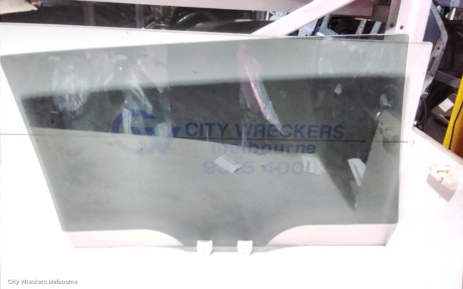 HONDA ODYSSEY LEFT REAR DOOR WINDOW, RC1, 02/2014 - 03/2022