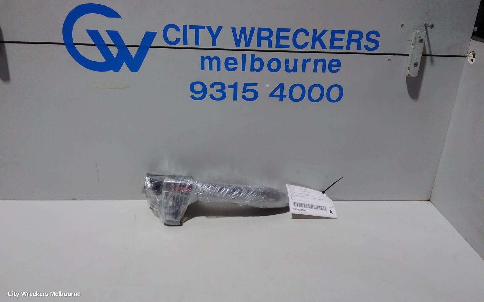HONDA ODYSSEY DOOR HANDLE, OUTER, LH REAR, RC1, 02/2014 ONWARDS