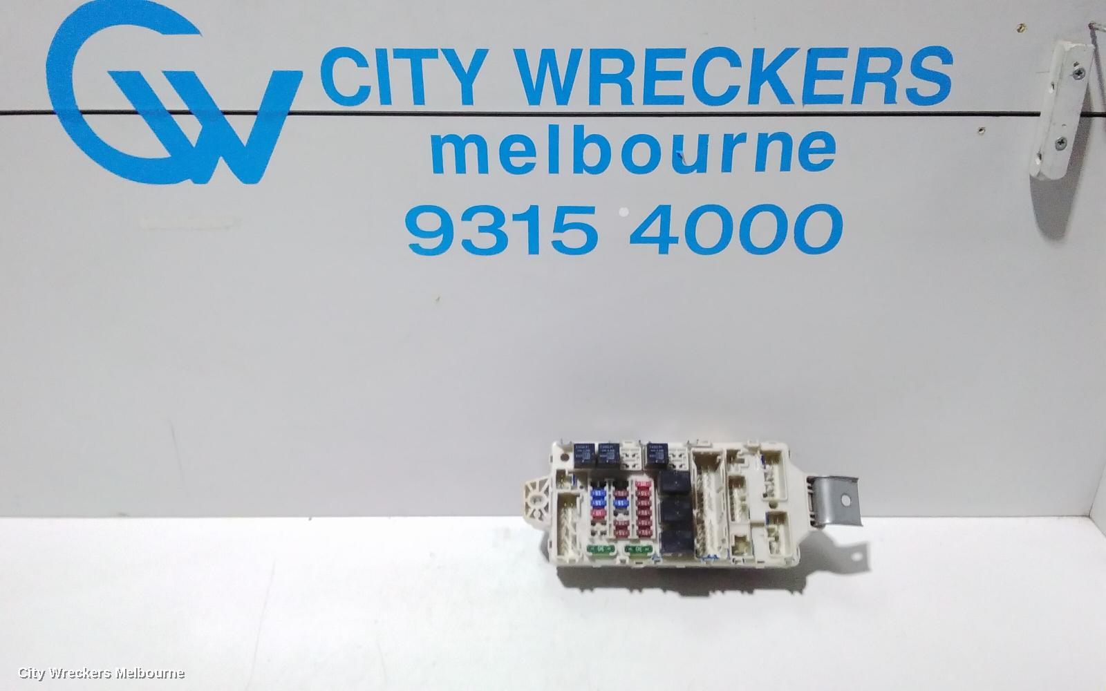 MITSUBISHI PAJERO FUSE BOX, UNDER DASH, NS-NW, 11/2006 ONWARDS