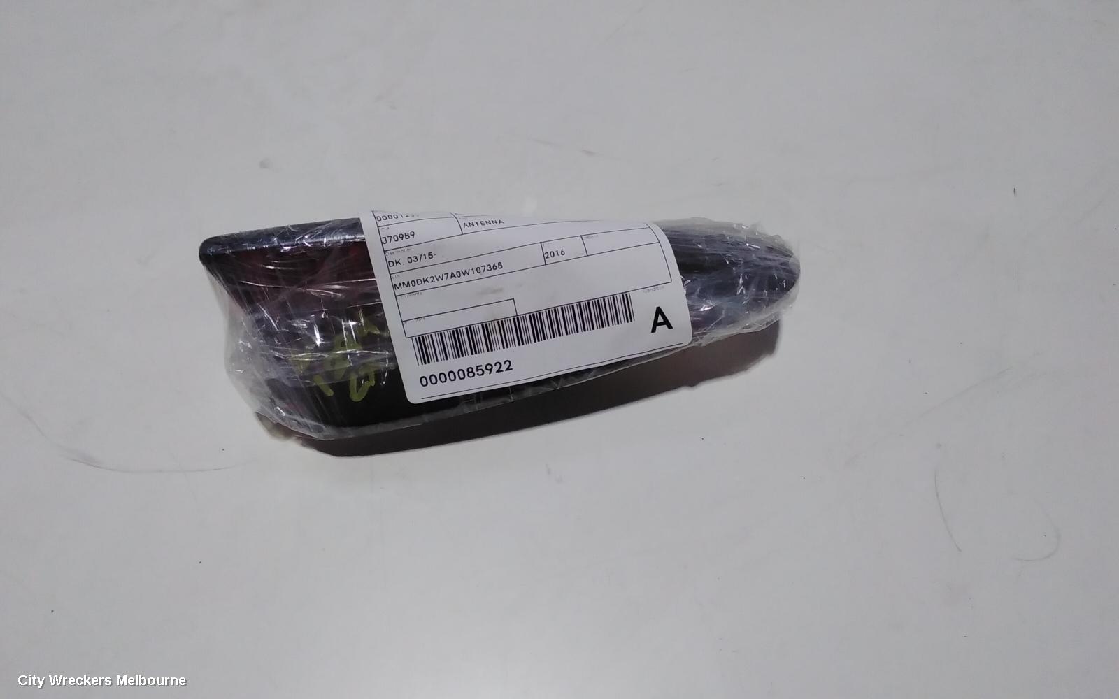 MAZDA CX3 ANTENNA, DK, 03/2015 ONWARDS