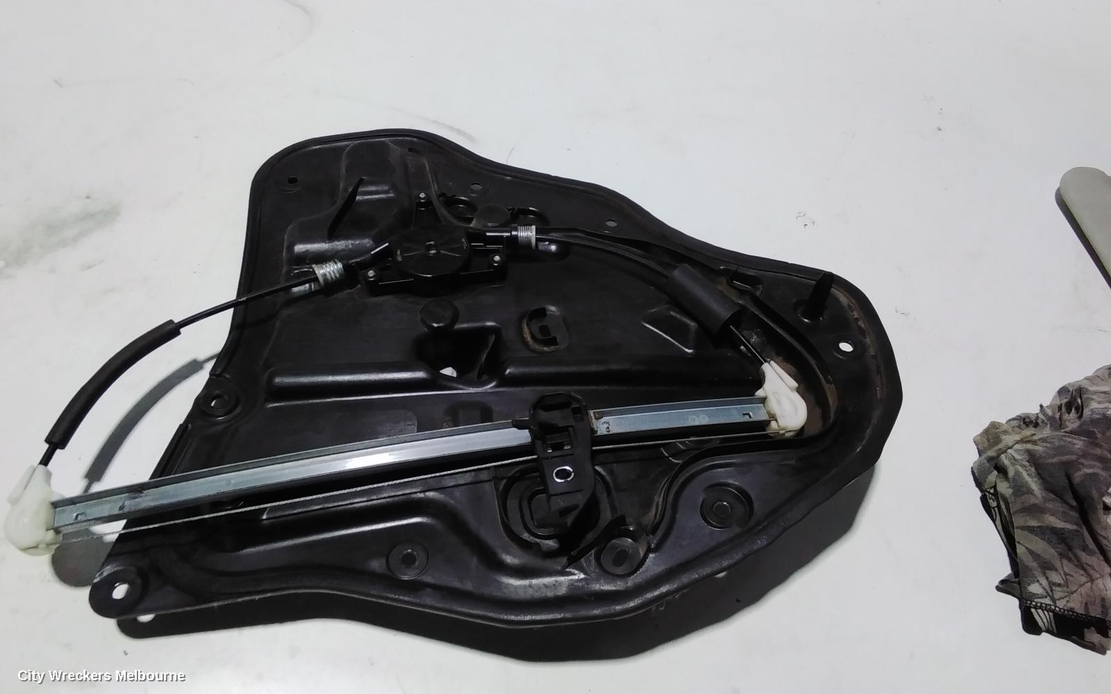 MAZDA CX3 RIGHT REAR WND REG/MOTOR, DK, 03/2015 - 01/2017