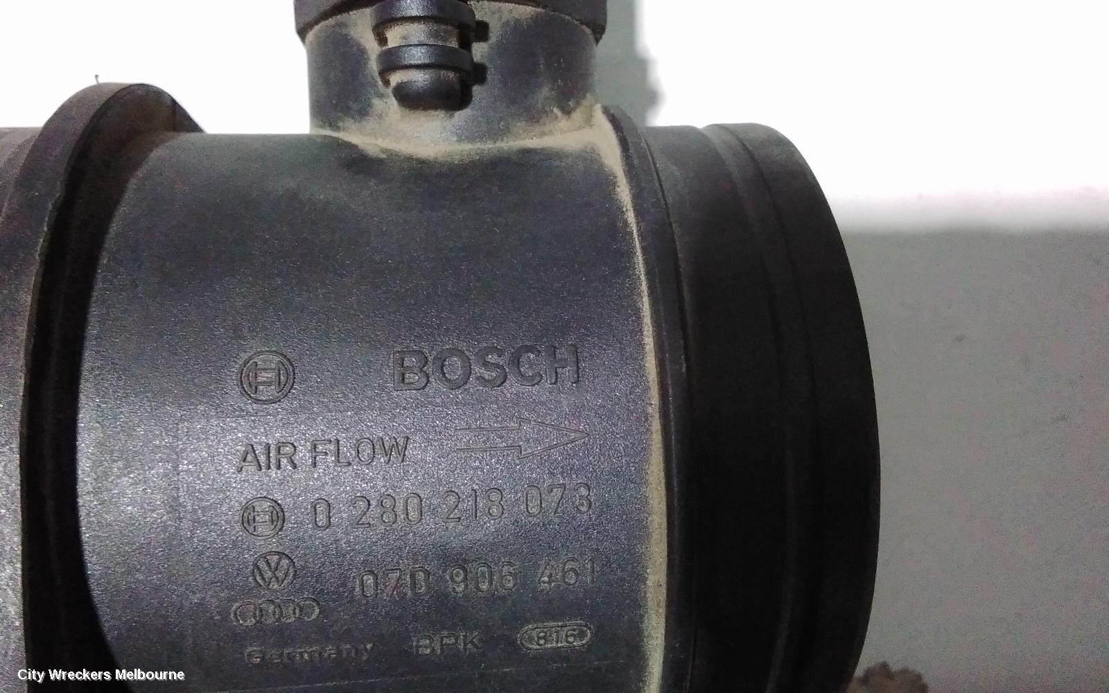 VOLKSWAGEN TOUAREG AIR FLOW METER, 3.2, PETROL, 7L, 09/2003 - 09/2006