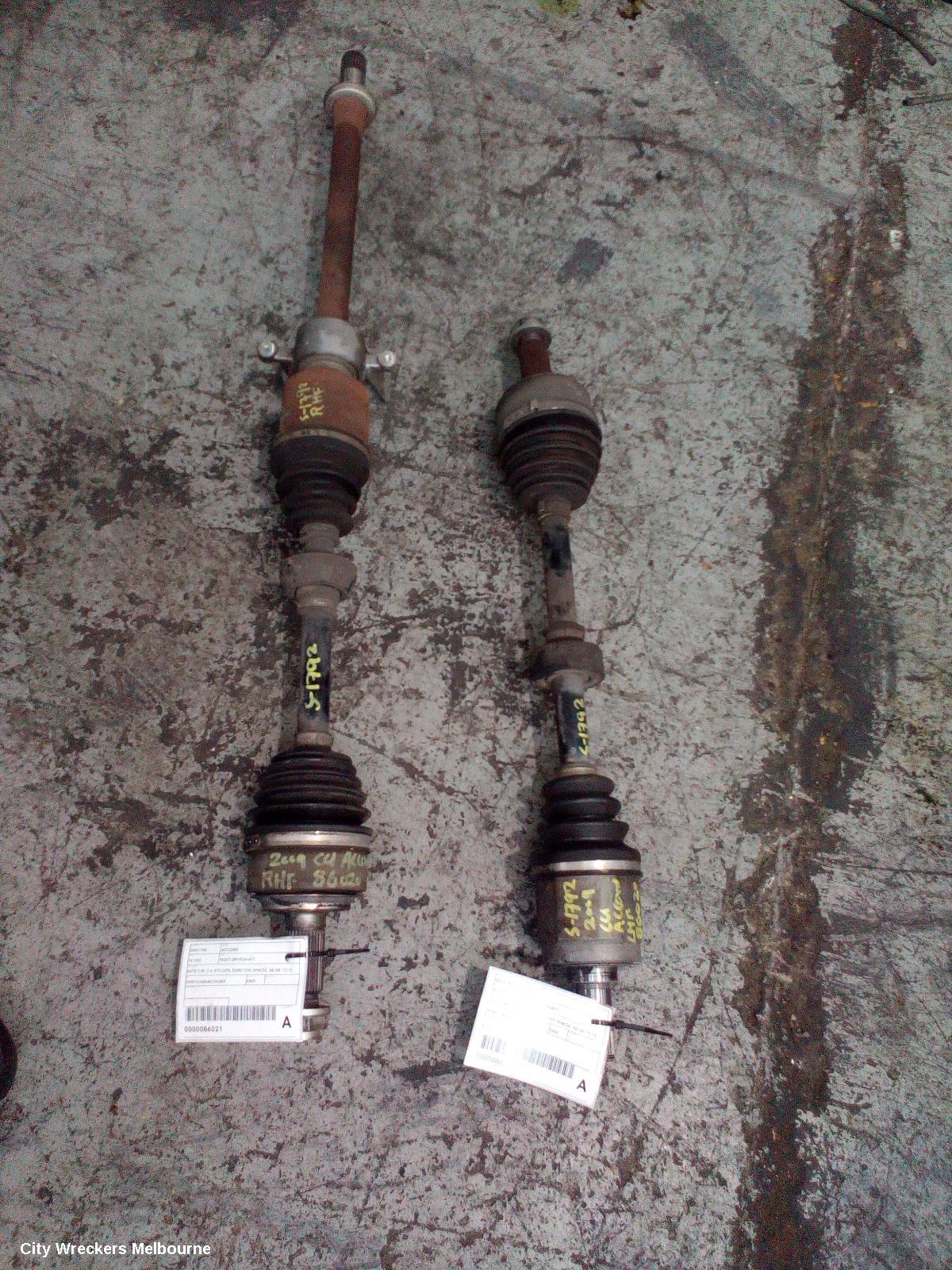 HONDA ACCORD LEFT DRIVESHAFT, AUTO T/M, 2.4, 8TH GEN, EURO (VIN JHMCU), 06/2008 - 12/2015