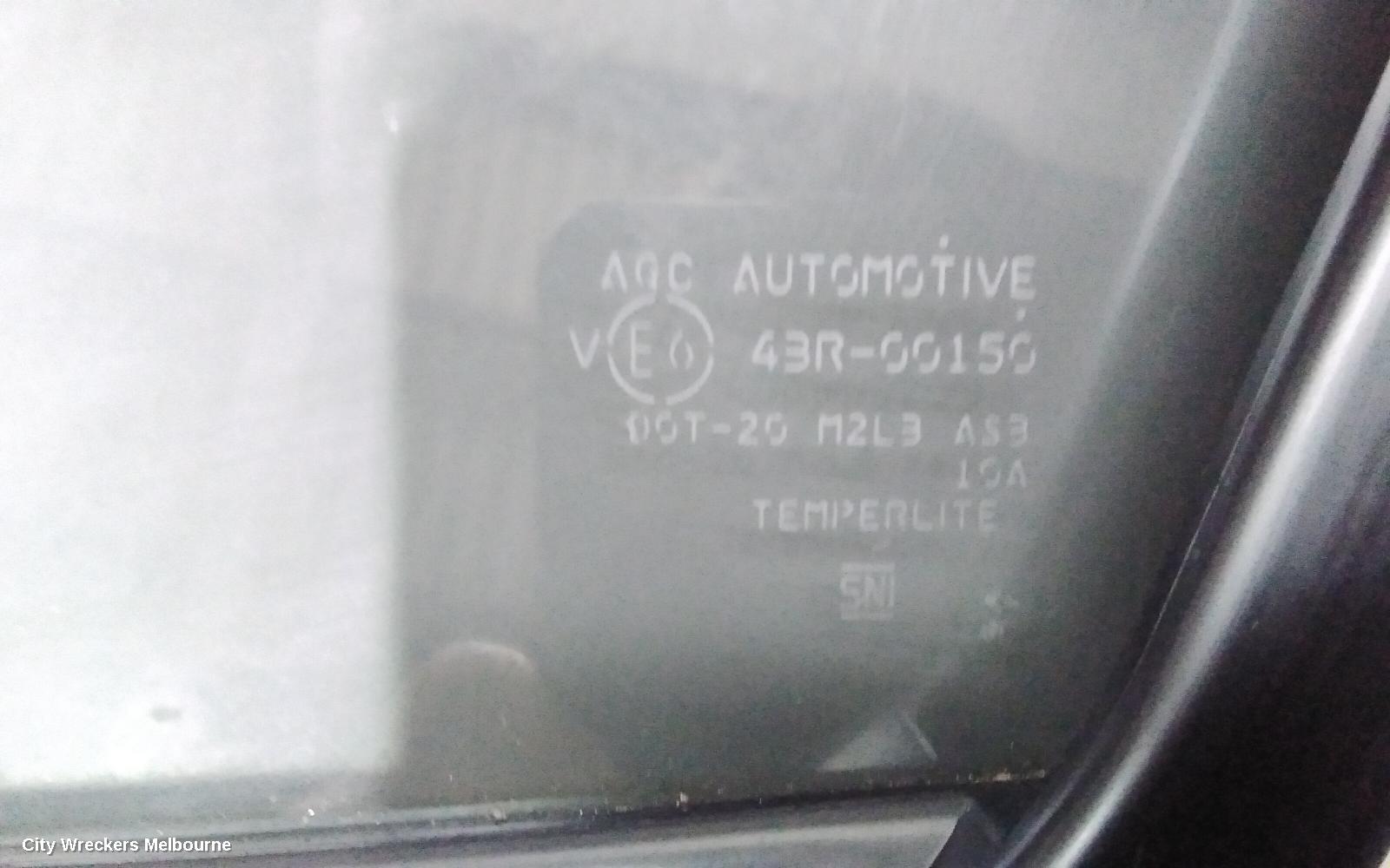 MITSUBISHI ECLIPSE CROSS RIGHT REAR 1/4 DOOR GLASS, GEN 1, 11/2017 ONWARDS