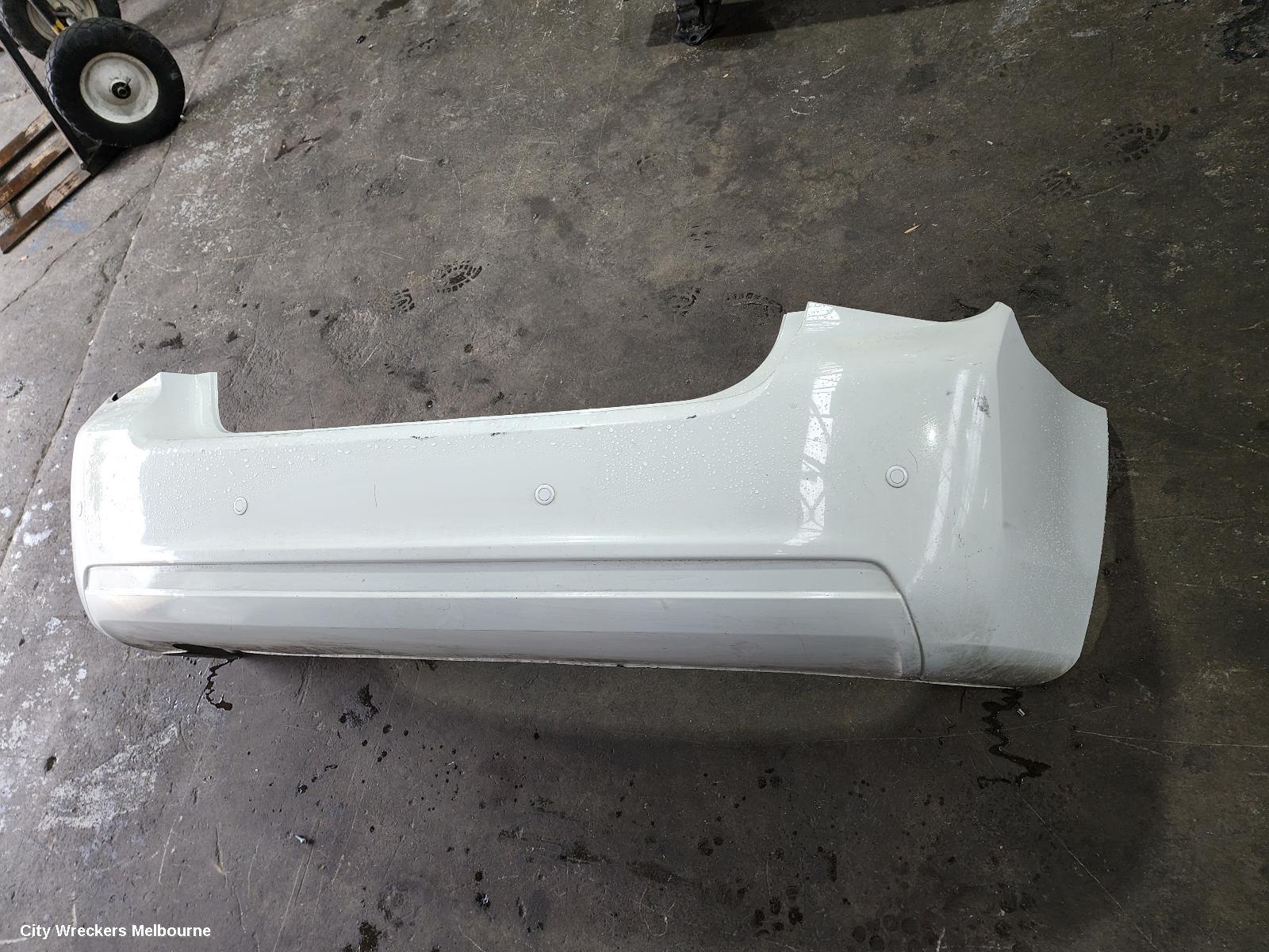 HOLDEN CRUZE REAR BUMPER, JH, SEDAN, CD/CDX/EQUIPE/Z SERIES, W/ PARK SENSOR, 03/2011 - 01/2017