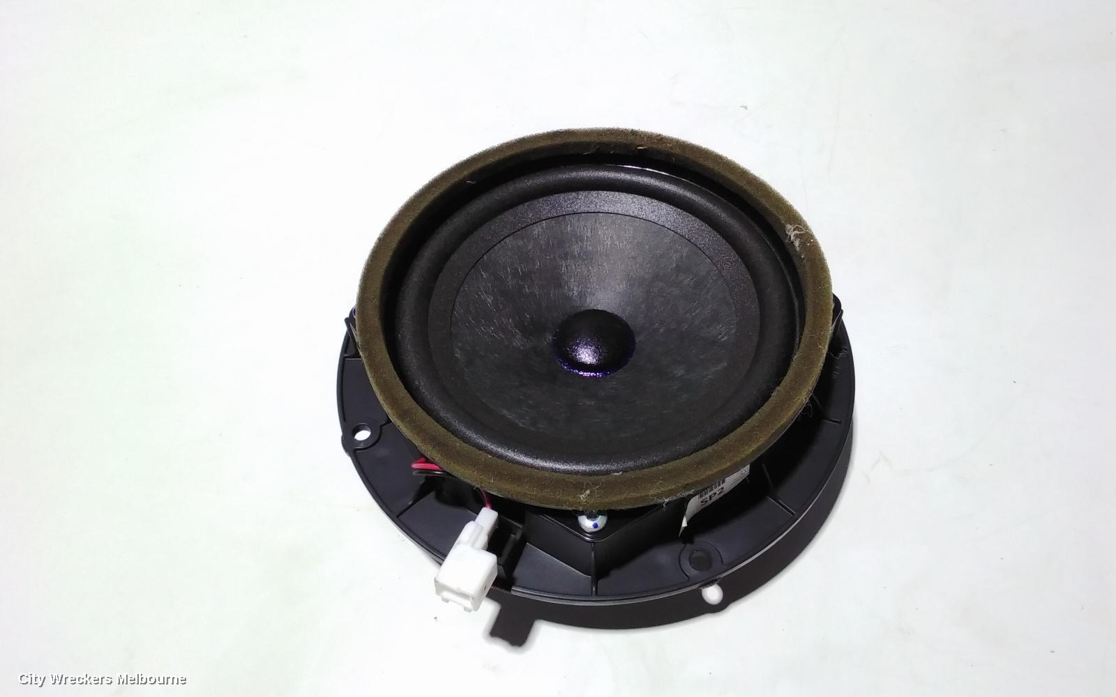 HYUNDAI GENESIS SPEAKER, DH, 11/2014 - 01/2018