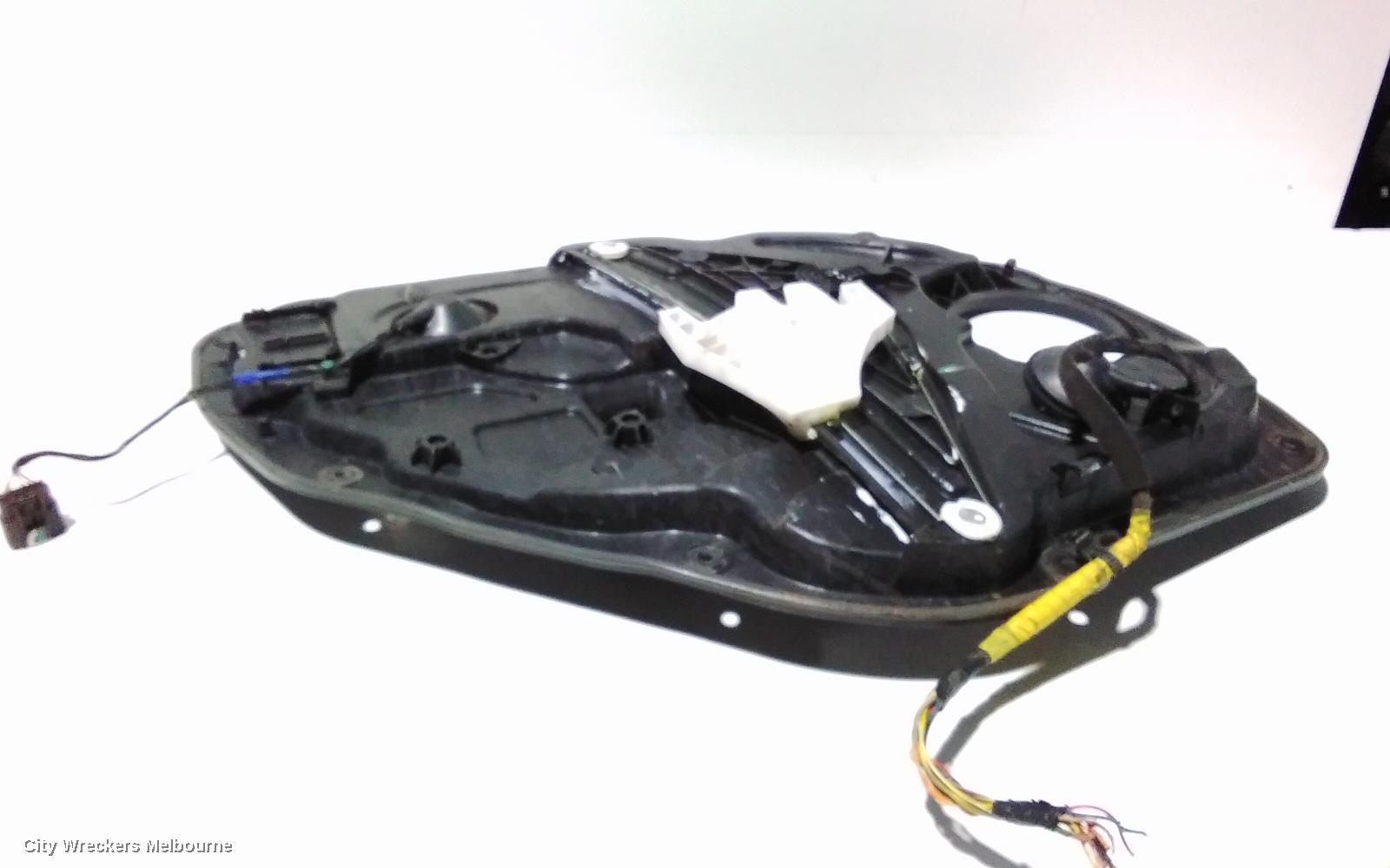 HYUNDAI GENESIS RIGHT REAR WND REG/MOTOR, DH, 11/2014 - 01/2018