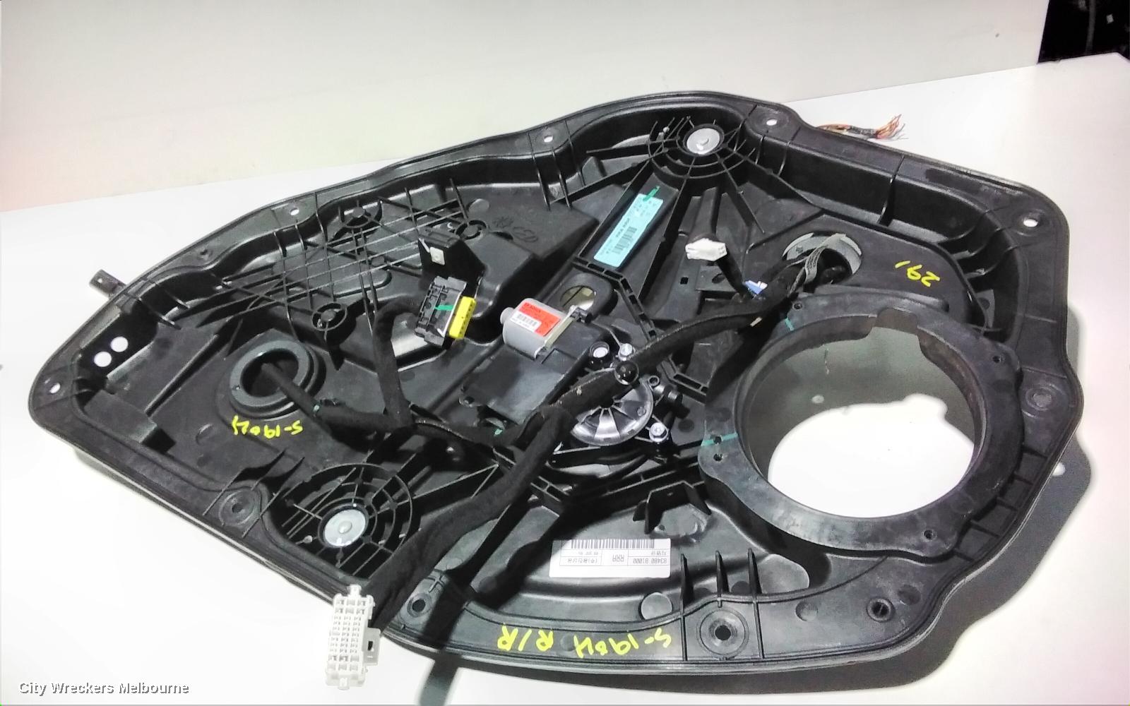 HYUNDAI GENESIS RIGHT REAR WND REG/MOTOR, DH, 11/2014 - 01/2018