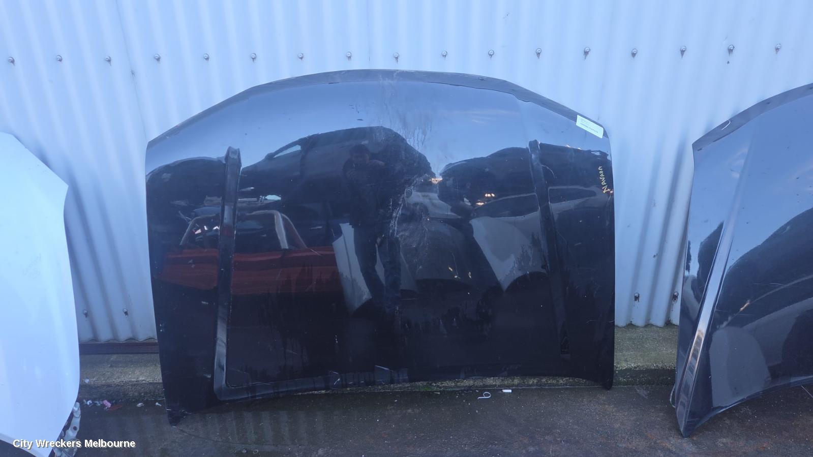 NISSAN NAVARA BONNET, D40 (VIN MNT), 03/2008 - 08/2015