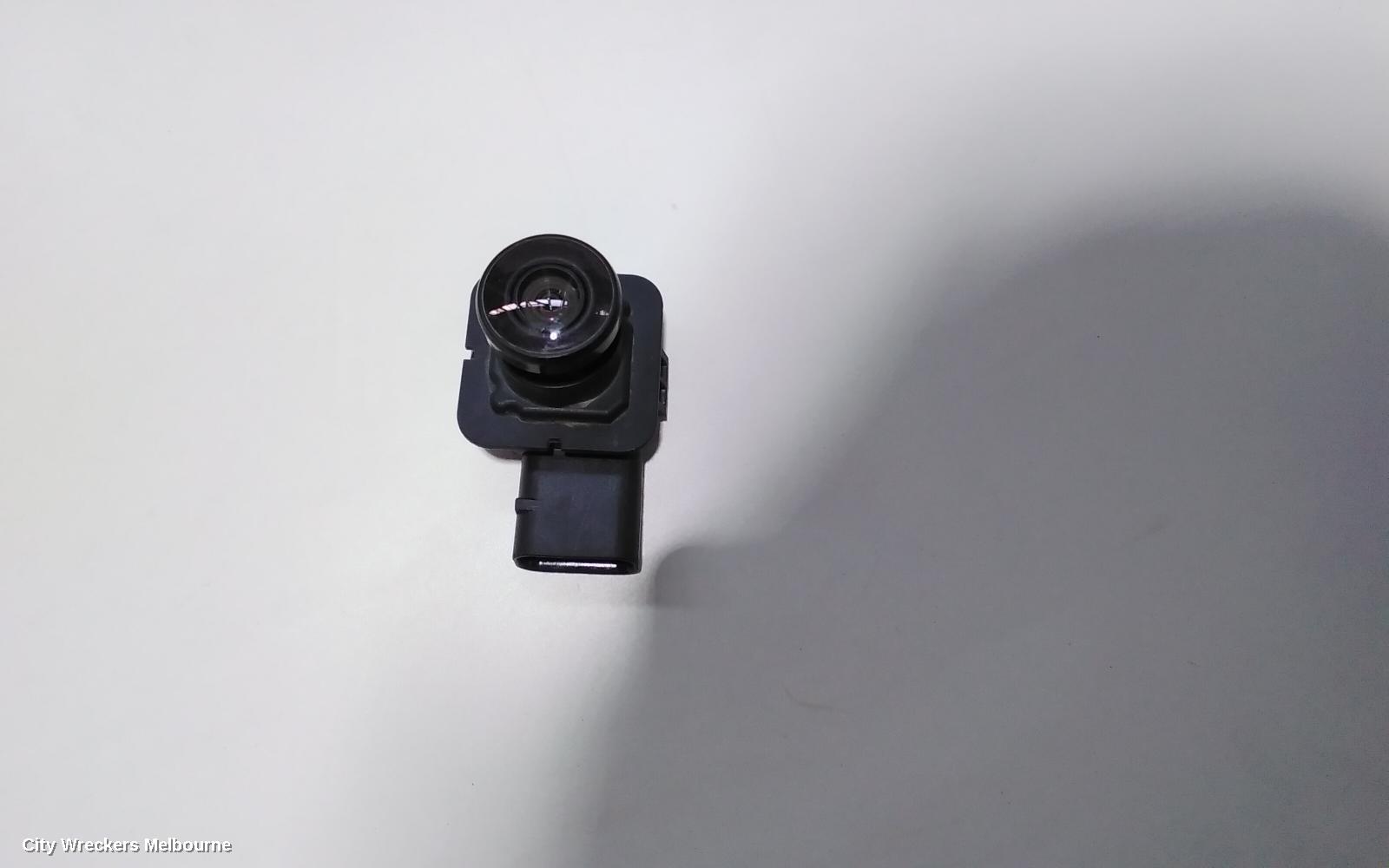 FORD ESCAPE REVERSE CAMERA, ZG, REVERSE CAMERA (TAILGATE MOUNTED), 09/2016 - 05/2020