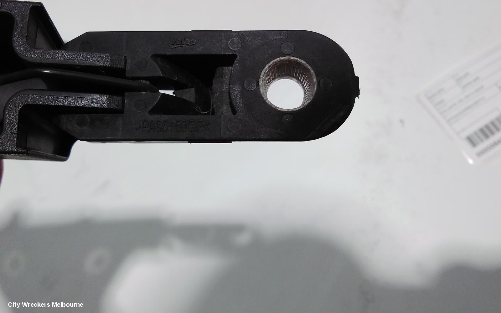 FORD ESCAPE WIPER ARM, TAILGATE, ZG, 09/2016 - 05/2020