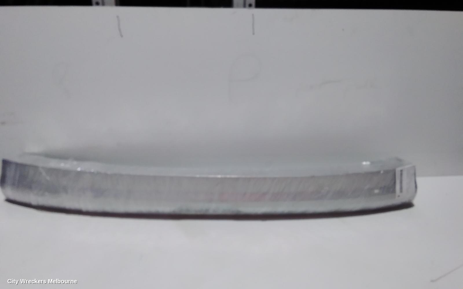 FORD ESCAPE REAR GARNISH, TAILGATE GARNISH (LOWER), ZG, 09/2016 - 05/2020
