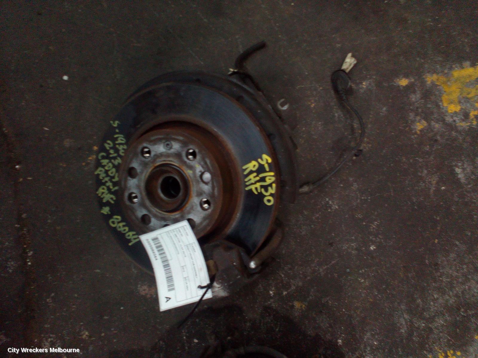 VOLKSWAGEN CADDY RIGHT FRONT HUB ASSEMBLY, 2K, ABS TYPE, 12/2004 - 06/2015