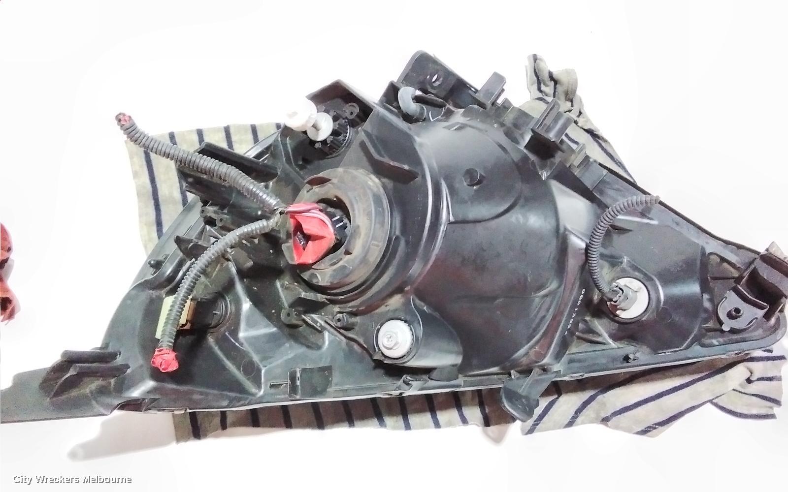 HONDA JAZZ RIGHT HEADLAMP, GD, 1.3 ENG, BLACK INSERT TYPE, LENS# 4944, 10/2004 - 09/2008