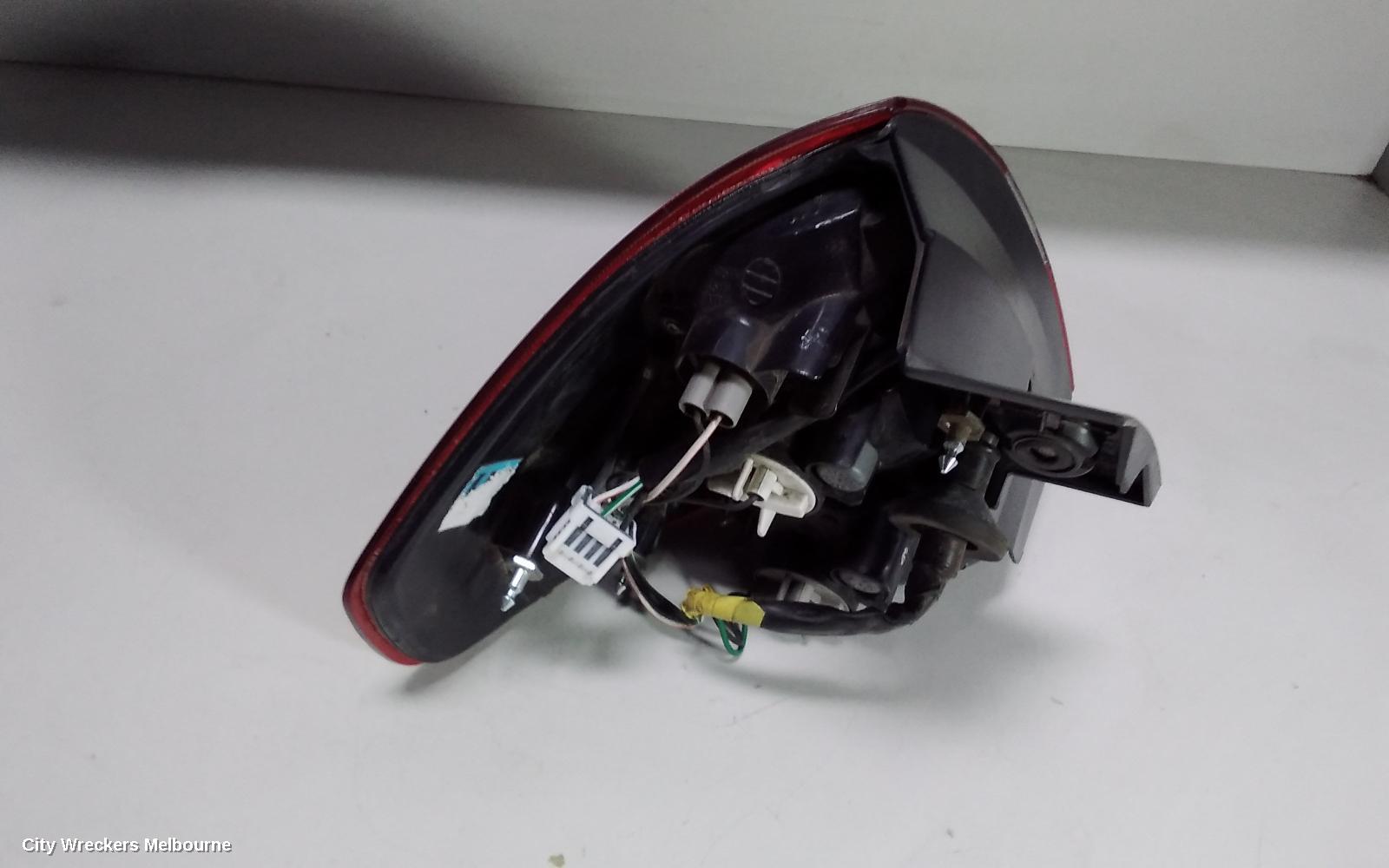 RENAULT KALEOS RIGHT TAILLIGHT, H45, 09/2008 - 04/2016