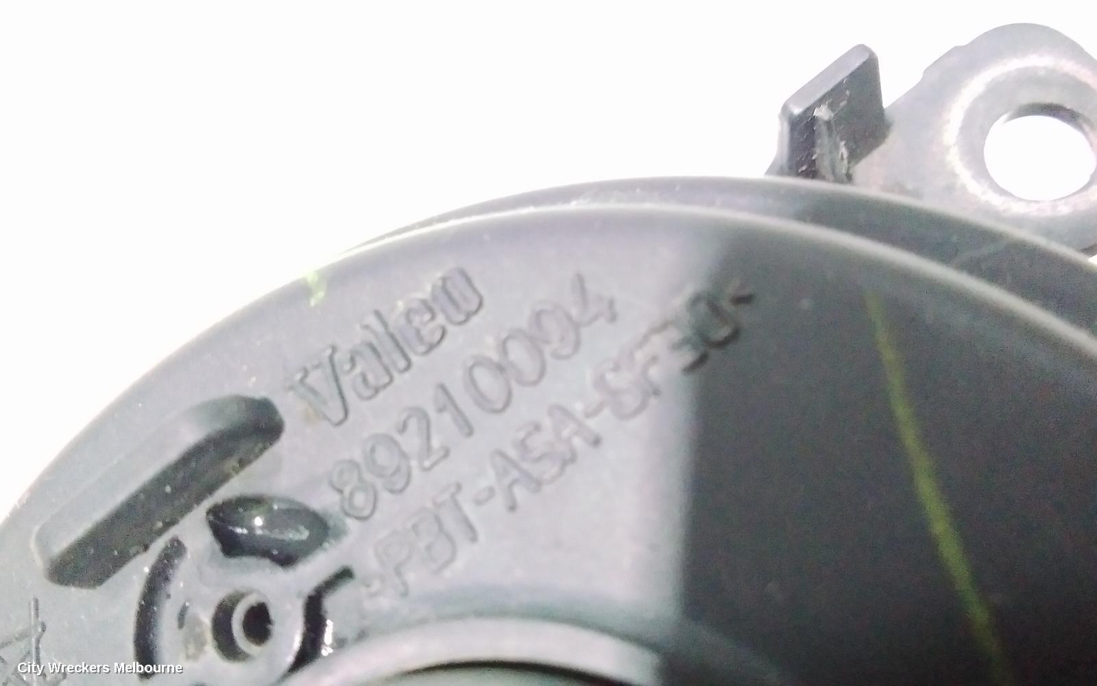 FORD TERRITORY RIGHT INDICATOR/FOG/SIDE, BUMPER FOGLAMP, SZ MKI, 04/2011 - 09/2014
