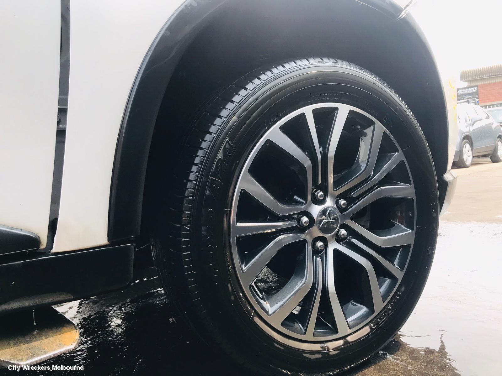 MITSUBISHI OUTLANDER MOUNT, ZK, 04/2015 - 07/2021