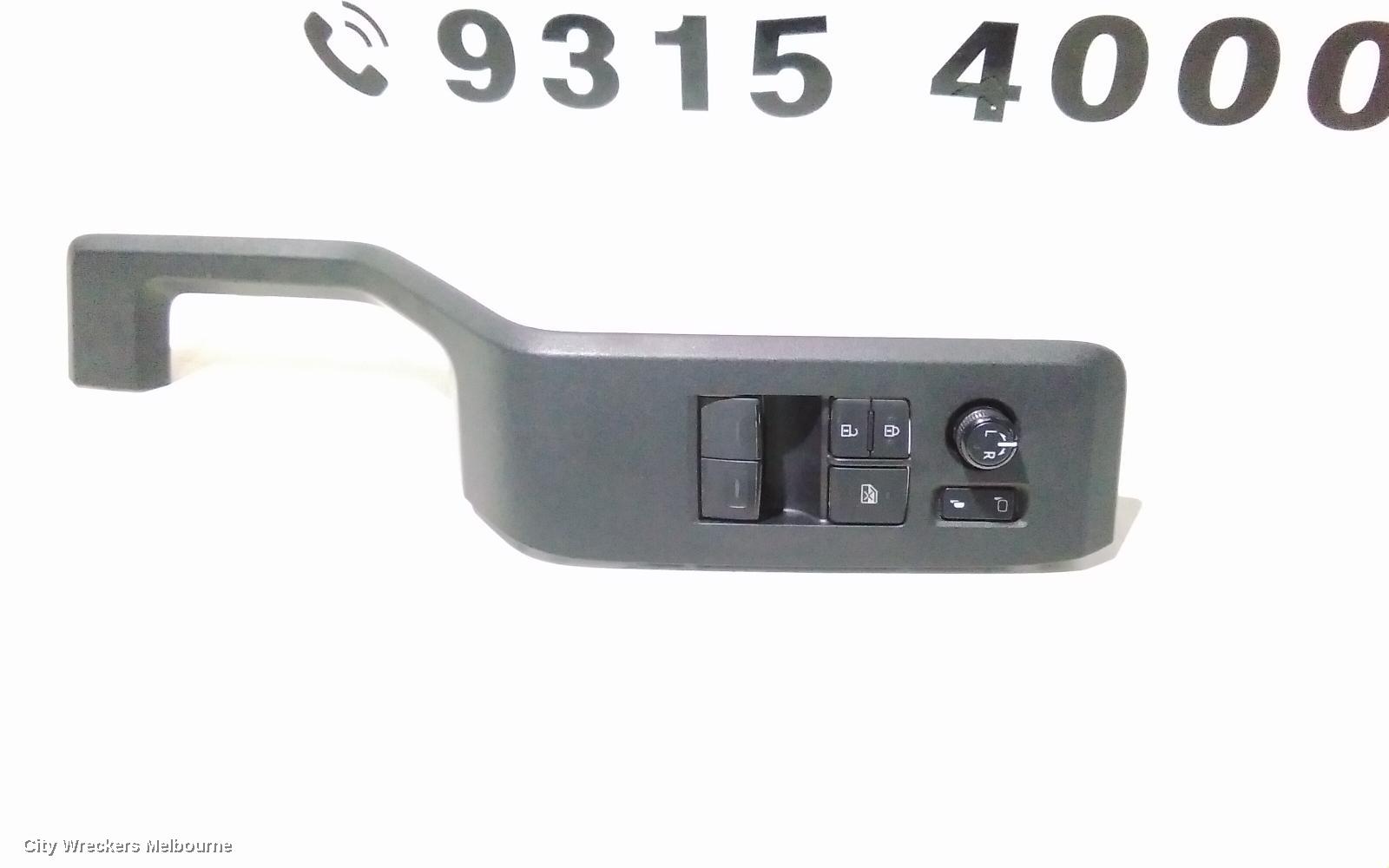 TOYOTA HIACE PWR DR WIND SWITCH, RH FRONT (MASTER SWITCH), 300 SERIES, 04/2019 ONWARDS