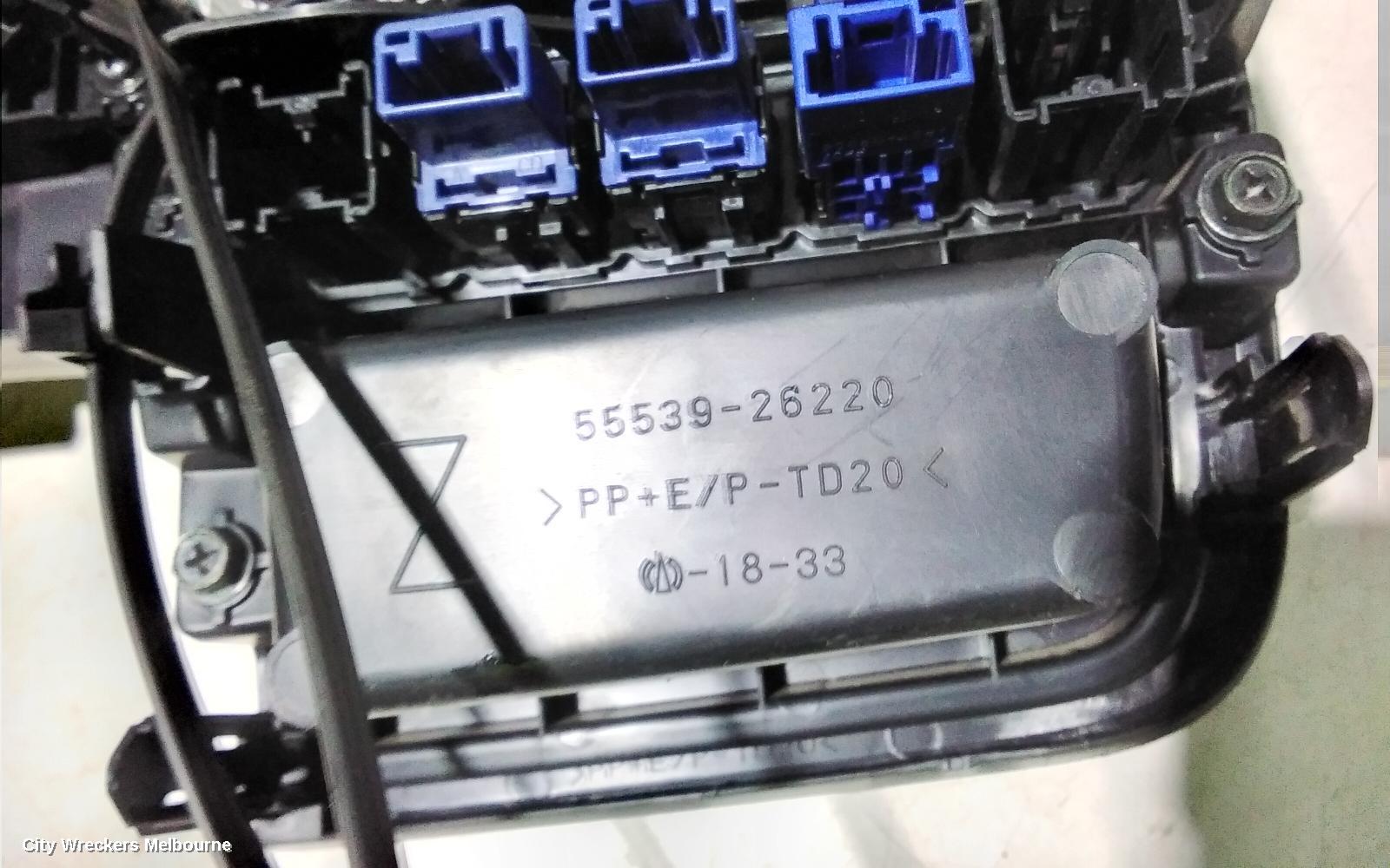 TOYOTA HIACE HEATER/AC CONTROLS, DUAL ZONE TYPE, 300 SERIES, 04/2019 ONWARDS