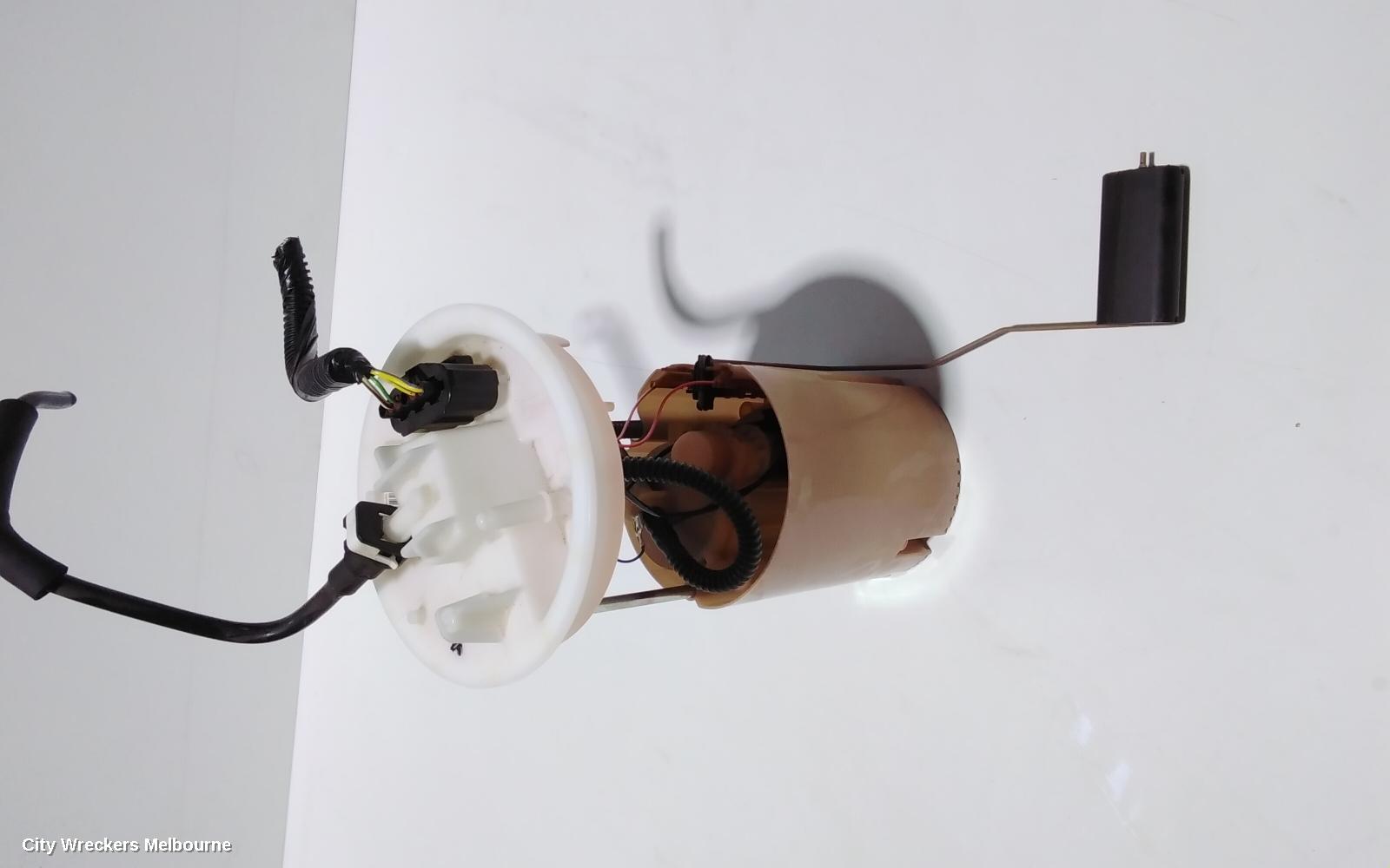 FORD ESCAPE FUEL PUMP, PETROL, 2.0, ZG, 09/2016 - 05/2020