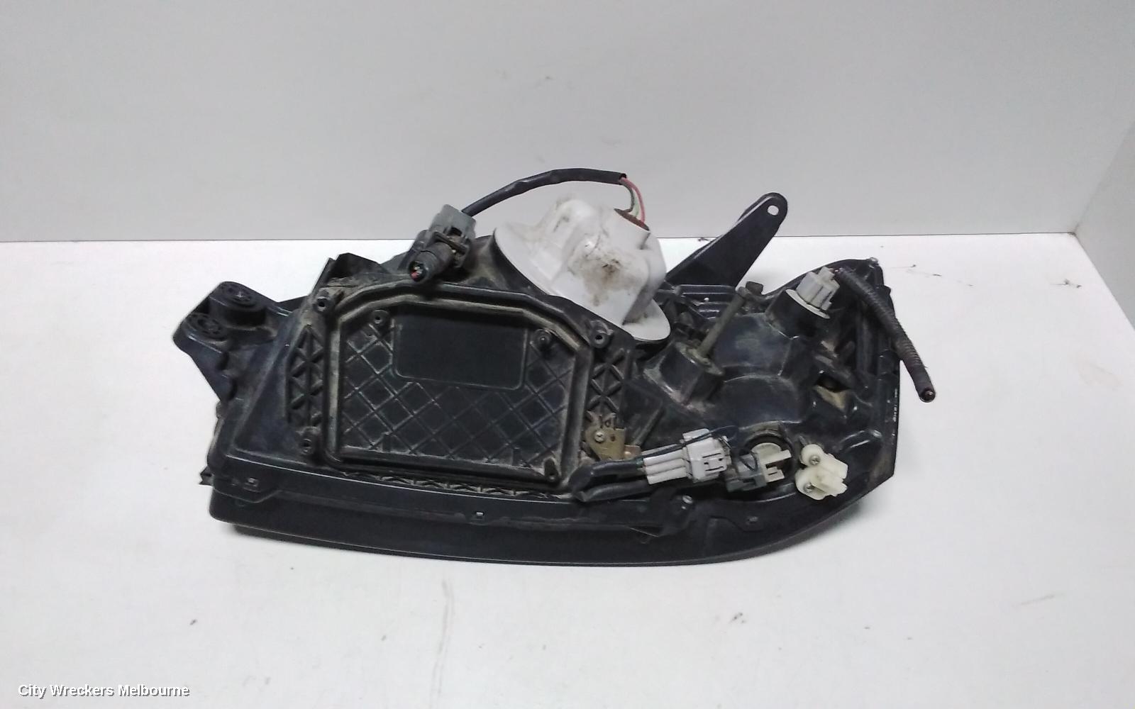 SUBARU LIBERTY RIGHT HEADLAMP, 3RD GEN, STANDARD TYPE, 07/2001 - 08/2003