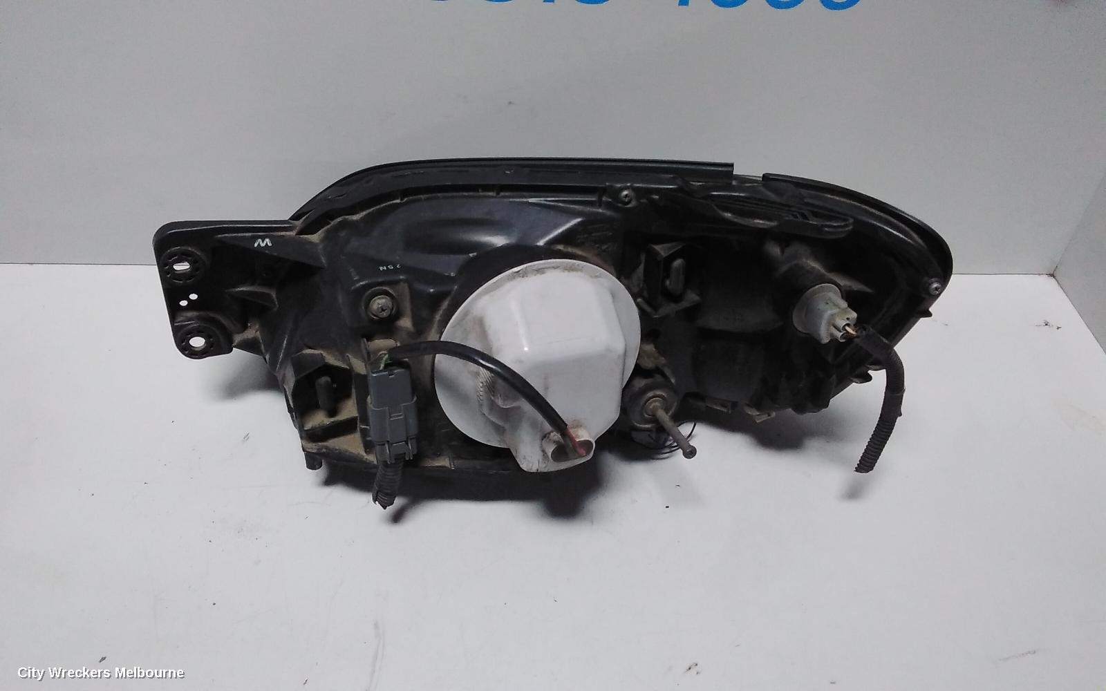 SUBARU LIBERTY RIGHT HEADLAMP, 3RD GEN, STANDARD TYPE, 07/2001 - 08/2003