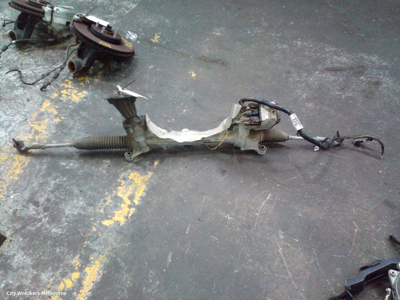 FORD ESCAPE STEERING BOX/RACK, ZG, PETROL, 09/2016 - 05/2020