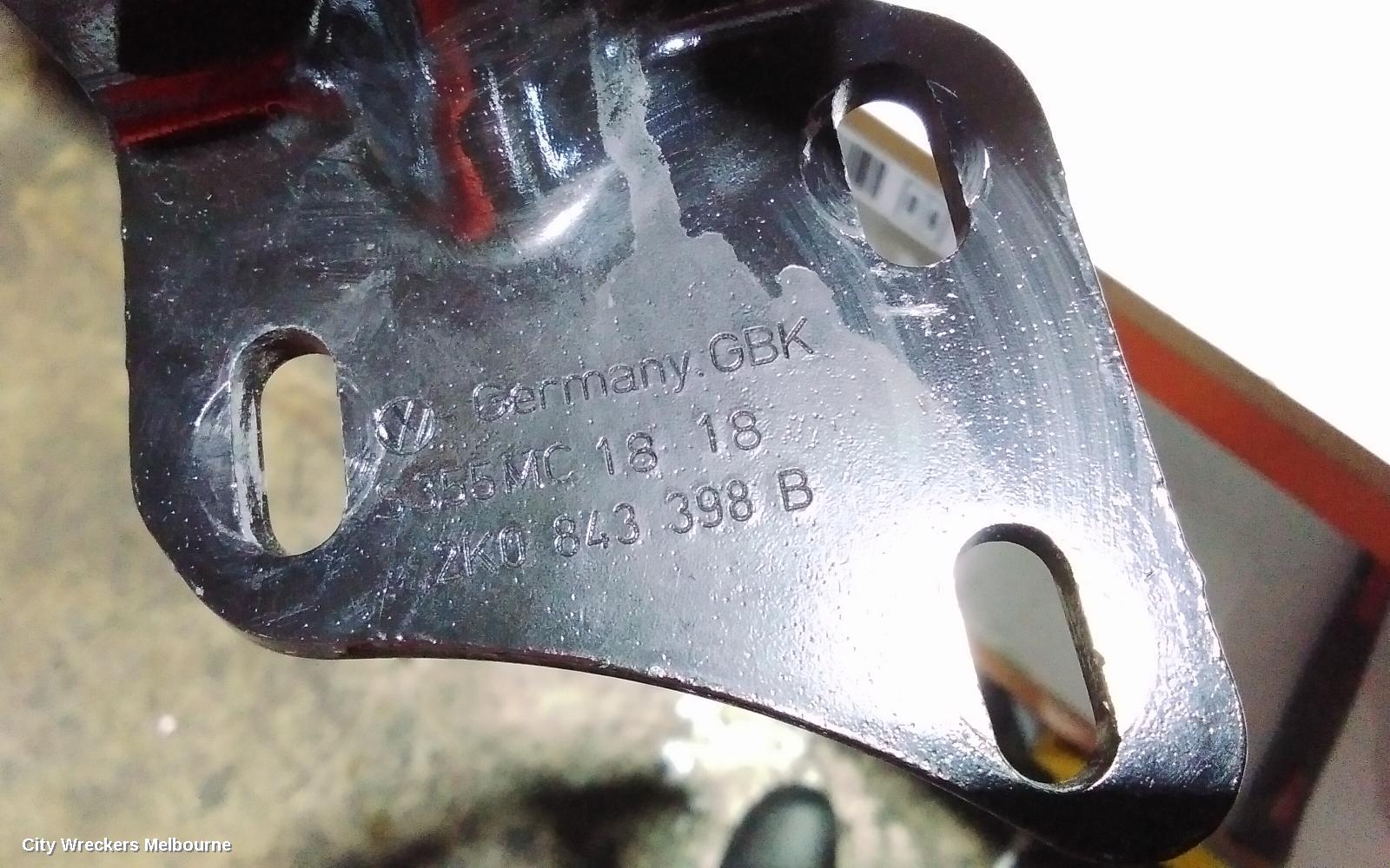 VOLKSWAGEN CADDY, 2KN, 12/2015 - 02/2021, RHR DOOR ROLER: 86182