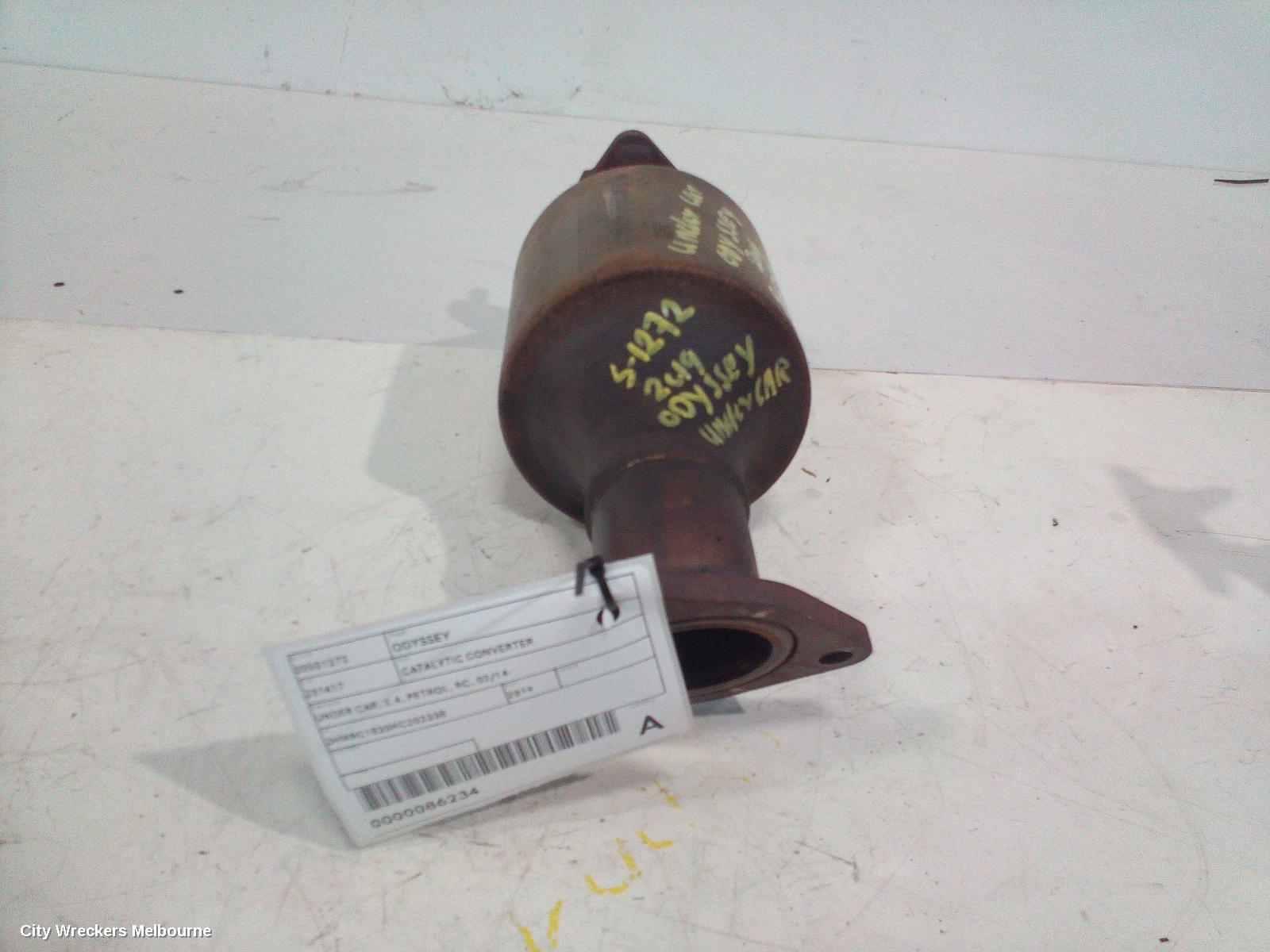 HONDA ODYSSEY CATALYTIC CONVERTER, UNDER CAR, 2.4, PETROL, RC, 02/2014 - 03/2022
