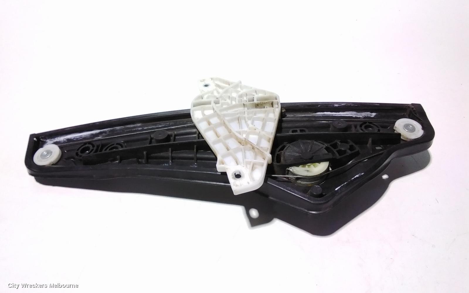 HYUNDAI VELOSTER LEFT FRONT WINDOW REG/MOTOR, FS, 12/2011 - 02/2018
