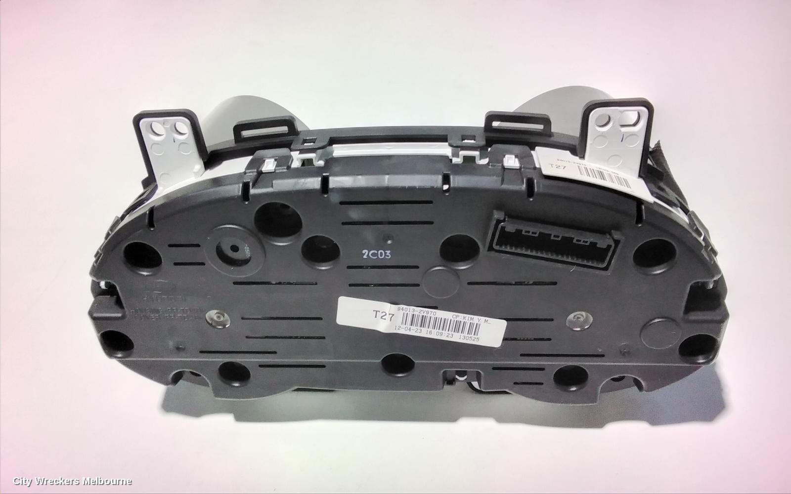 HYUNDAI VELOSTER INSTRUMENT CLUSTER, AUTO, NON BADGE ON TOP (SPEEDO TILL 240), NON TURBO TYPE, FS, 12/2011 - 02/2018