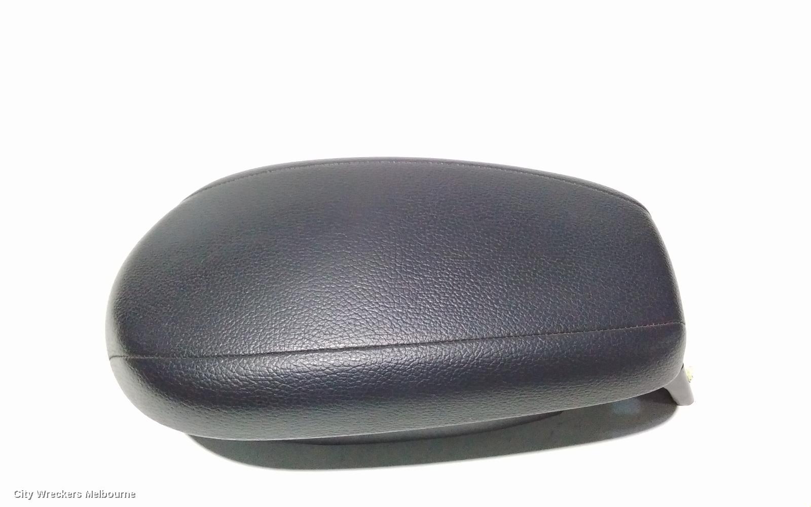 HYUNDAI VELOSTER CONSOLE, FS, 02/2012 - 02/2018