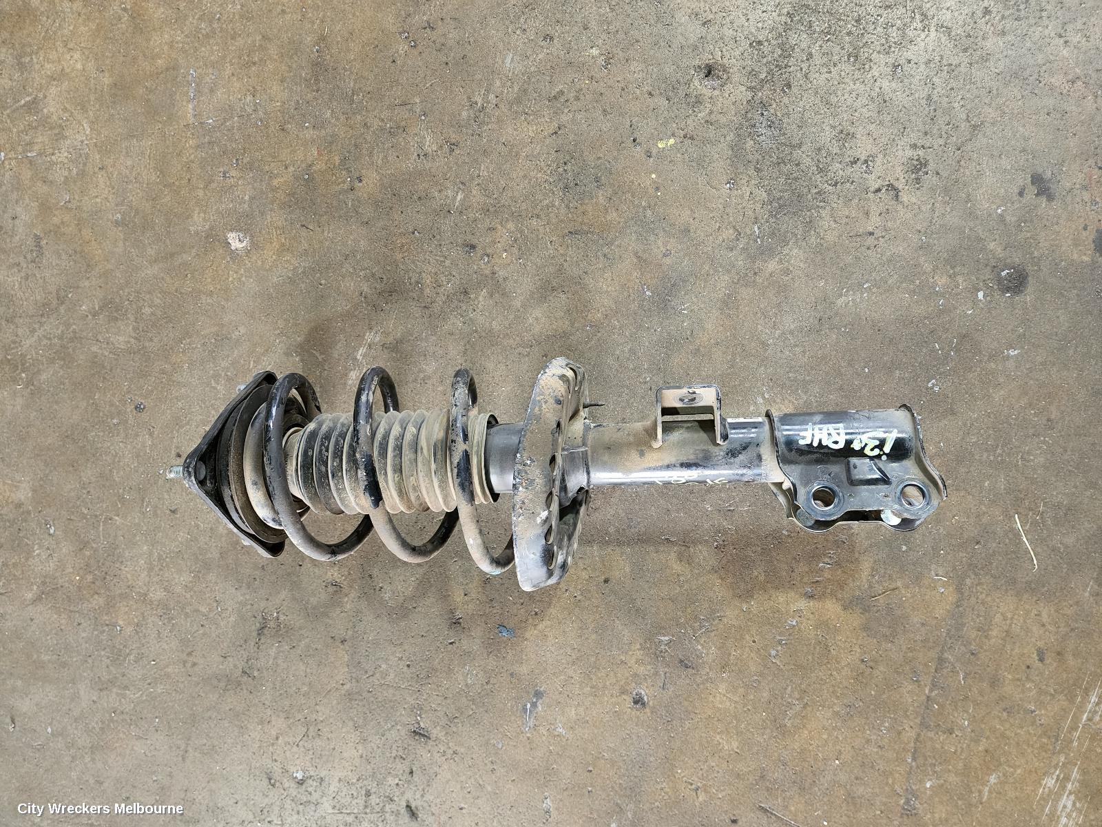 HYUNDAI I30 RIGHT FRONT STRUT, FD, 09/2007 - 04/2012