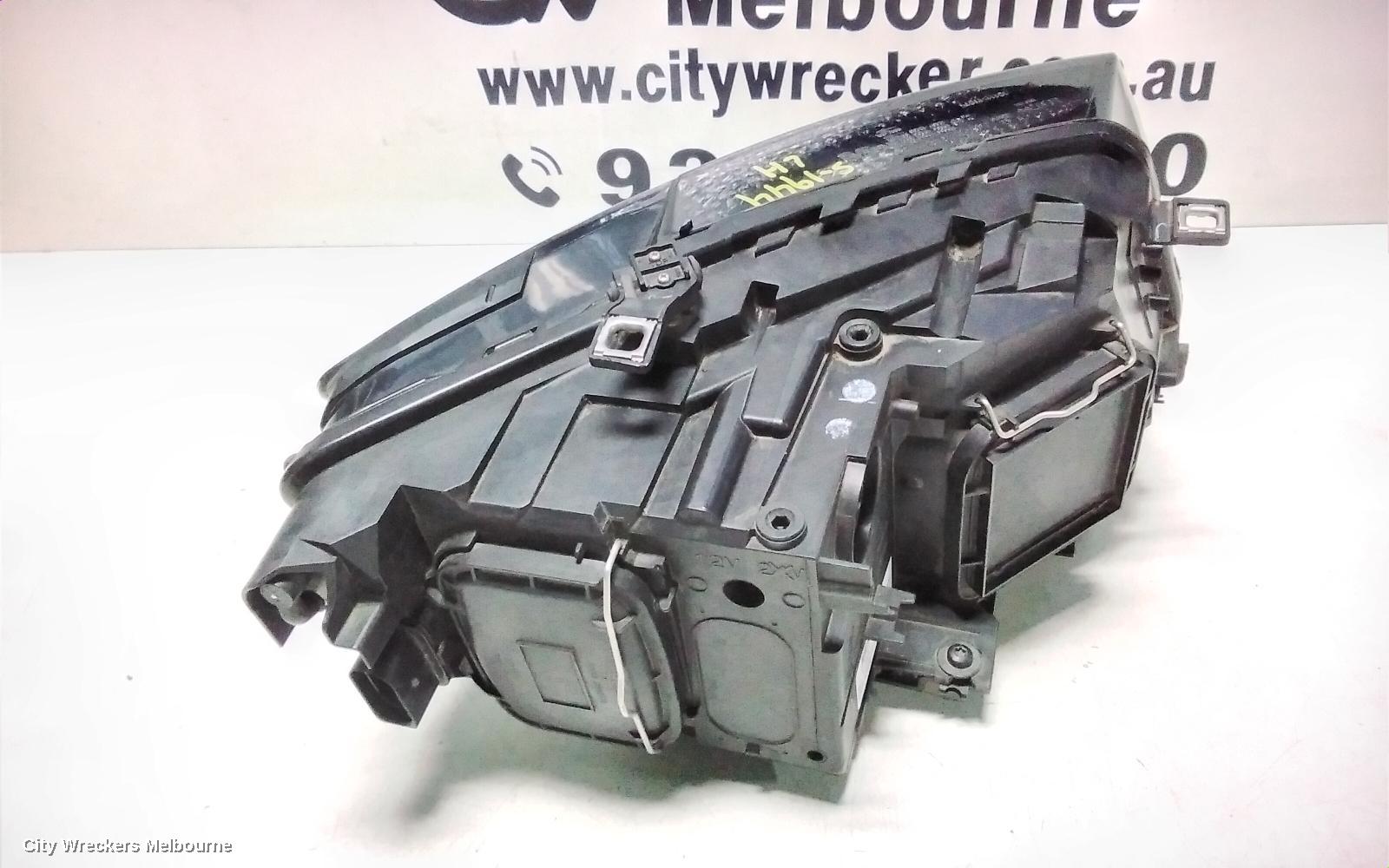 AUDI Q5 LEFT HEADLAMP, 8R, HALOGEN TYPE, 03/2009 - 10/2012
