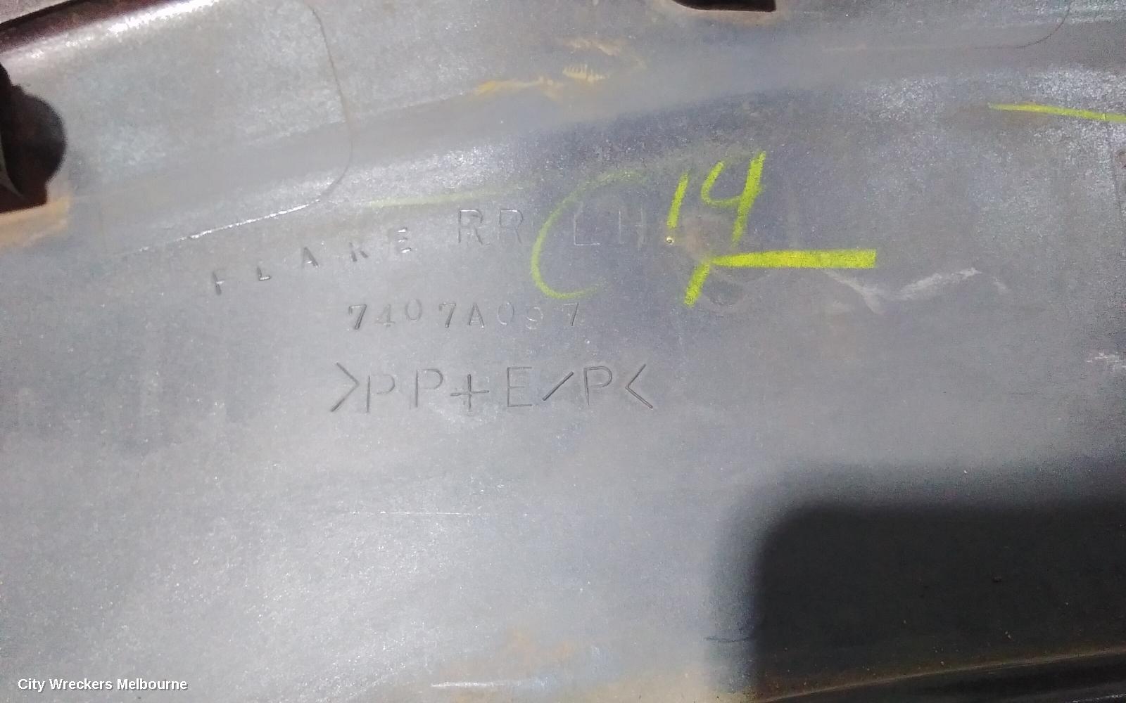 MITSUBISHI PAJERO, NS-NW, 10/2006 - 08/2014, LHR MOULD ON THE BODY: 86330